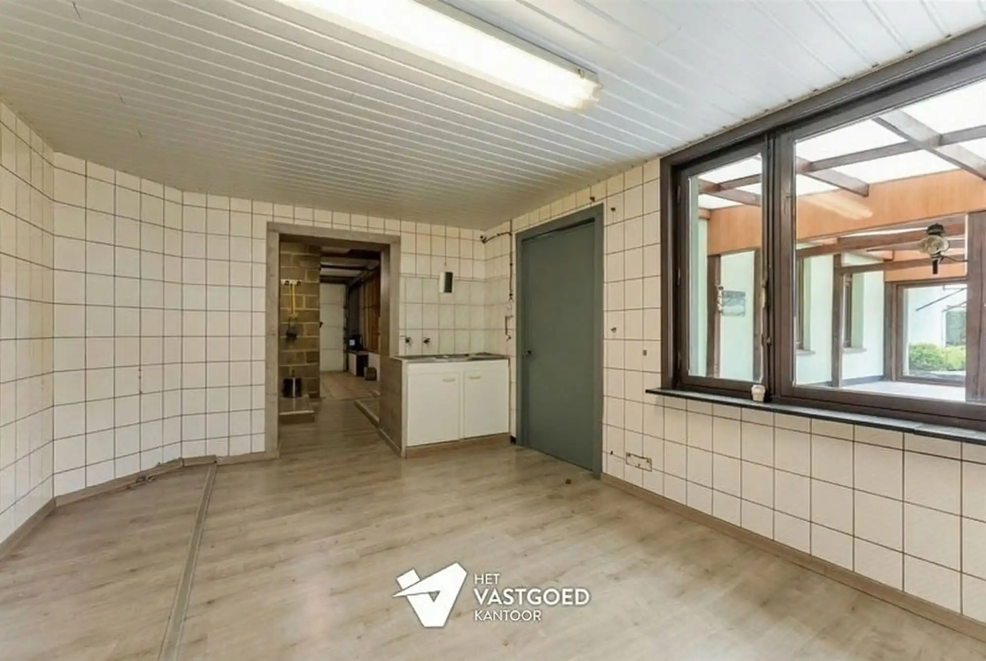 WONING MET VEEL POTENTIEEL OP GUNSTIG GEORIËNTEERD PERCEEL VAN MAAR LIEFST 20 ARE foto 15