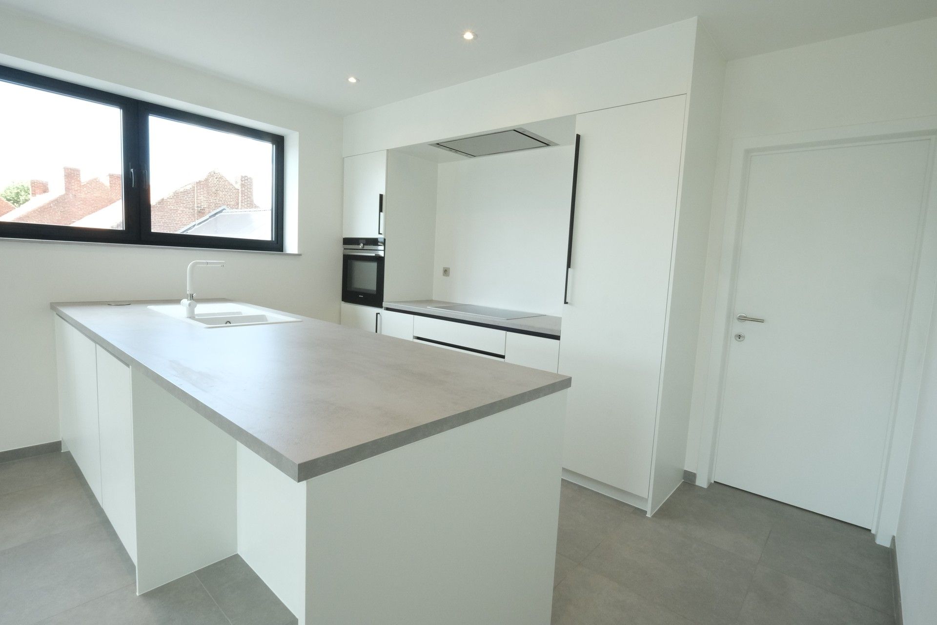 Nieuwbouw appartement op de eerste verdieping met luxueuze afwerking in Riemst. foto 8