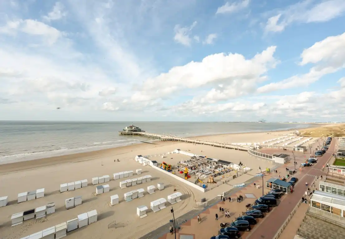 Volledig vernieuwd app met zeezicht – klasse, rust en comfort aan de kust foto 5