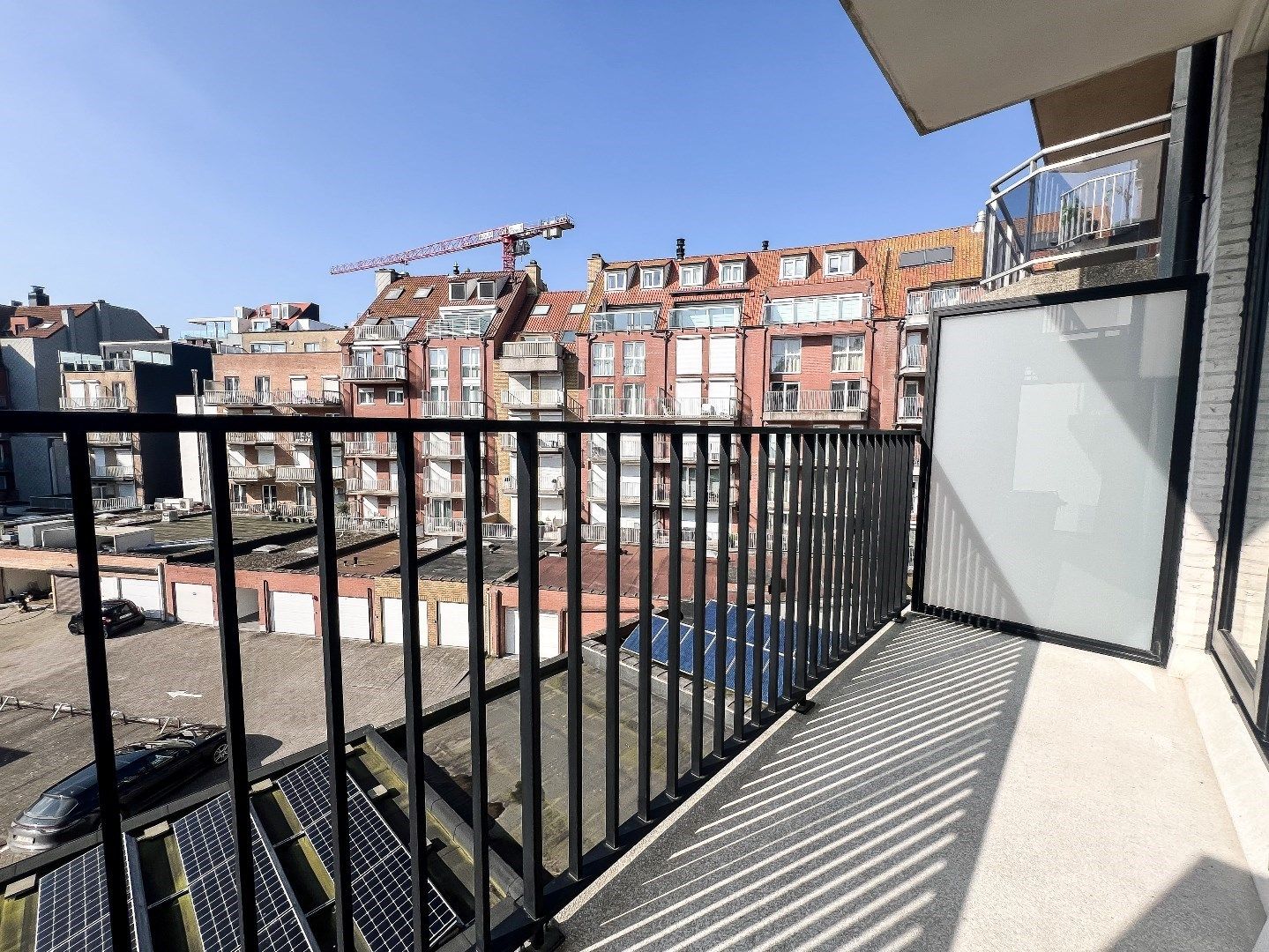 Luxueus afgewerkt nieuwbouwappartement vlakbij de Zeedijk en het Rubensplein. foto 15