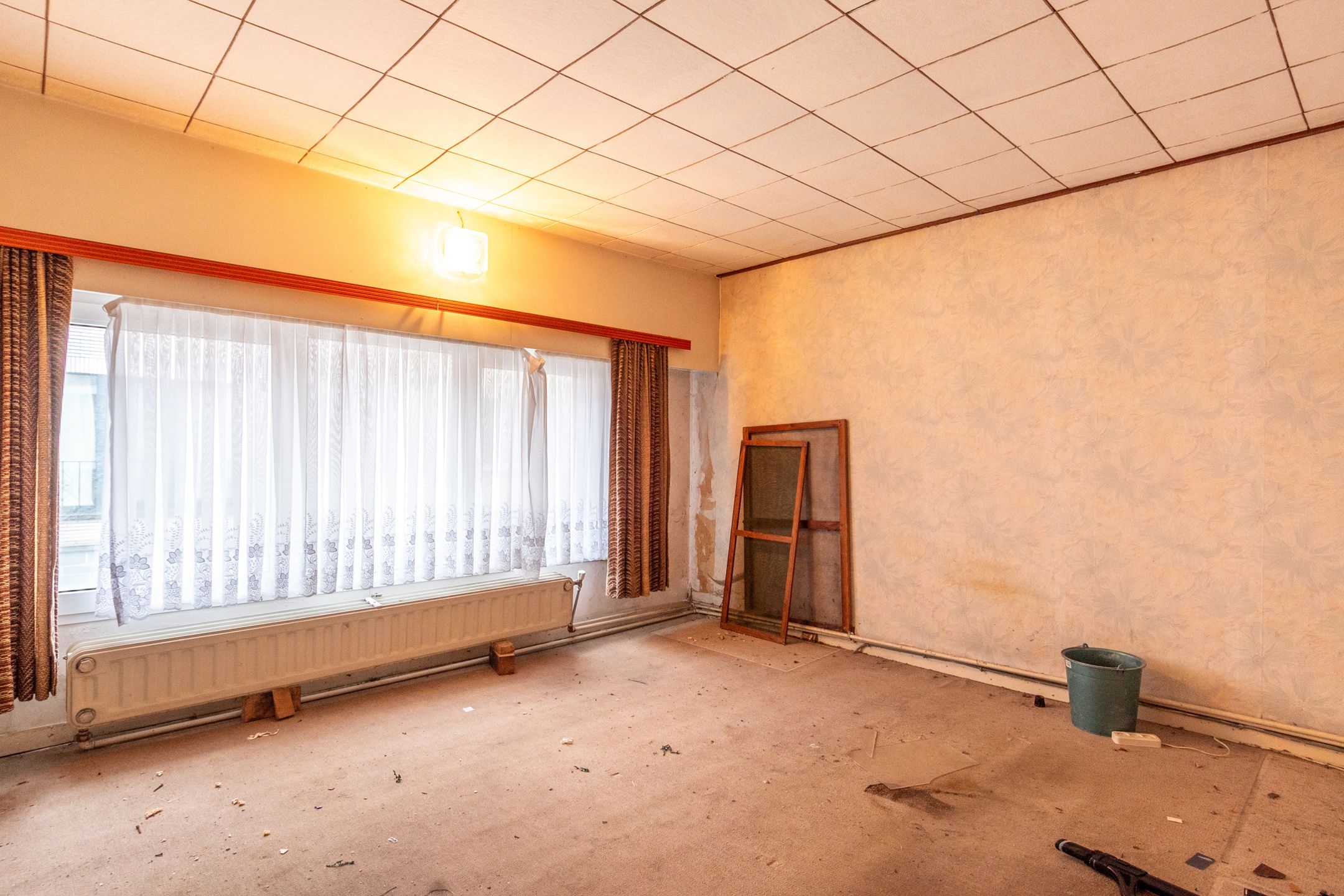 Knusse op te frissen woning foto 14