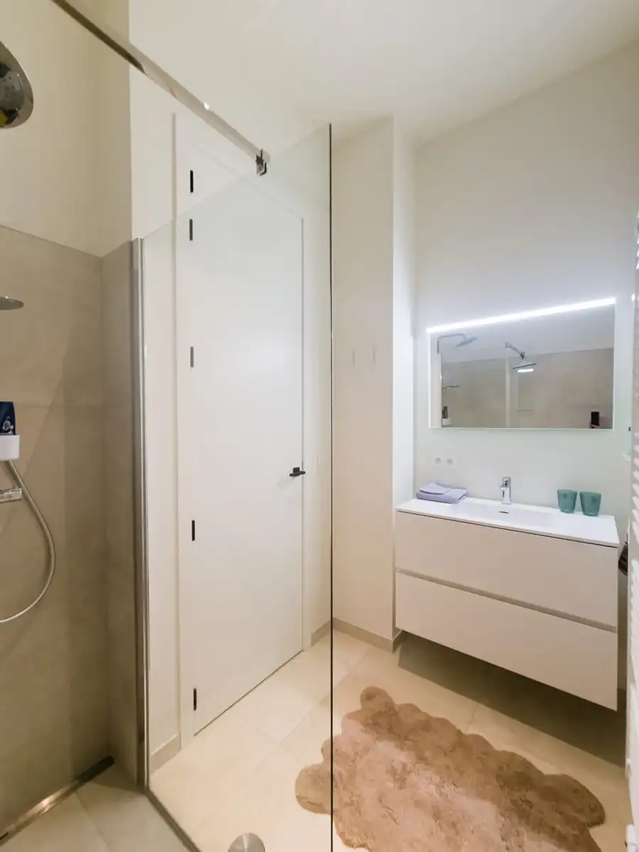 Mooi gemeubeld 3k appartement met prachtig zicht op Schelde foto 16