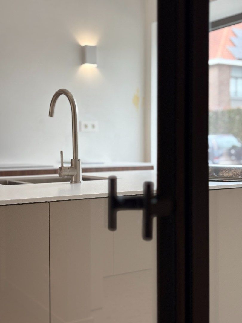 Hoogwaardige totaal renovatie te Kuurne. foto 1