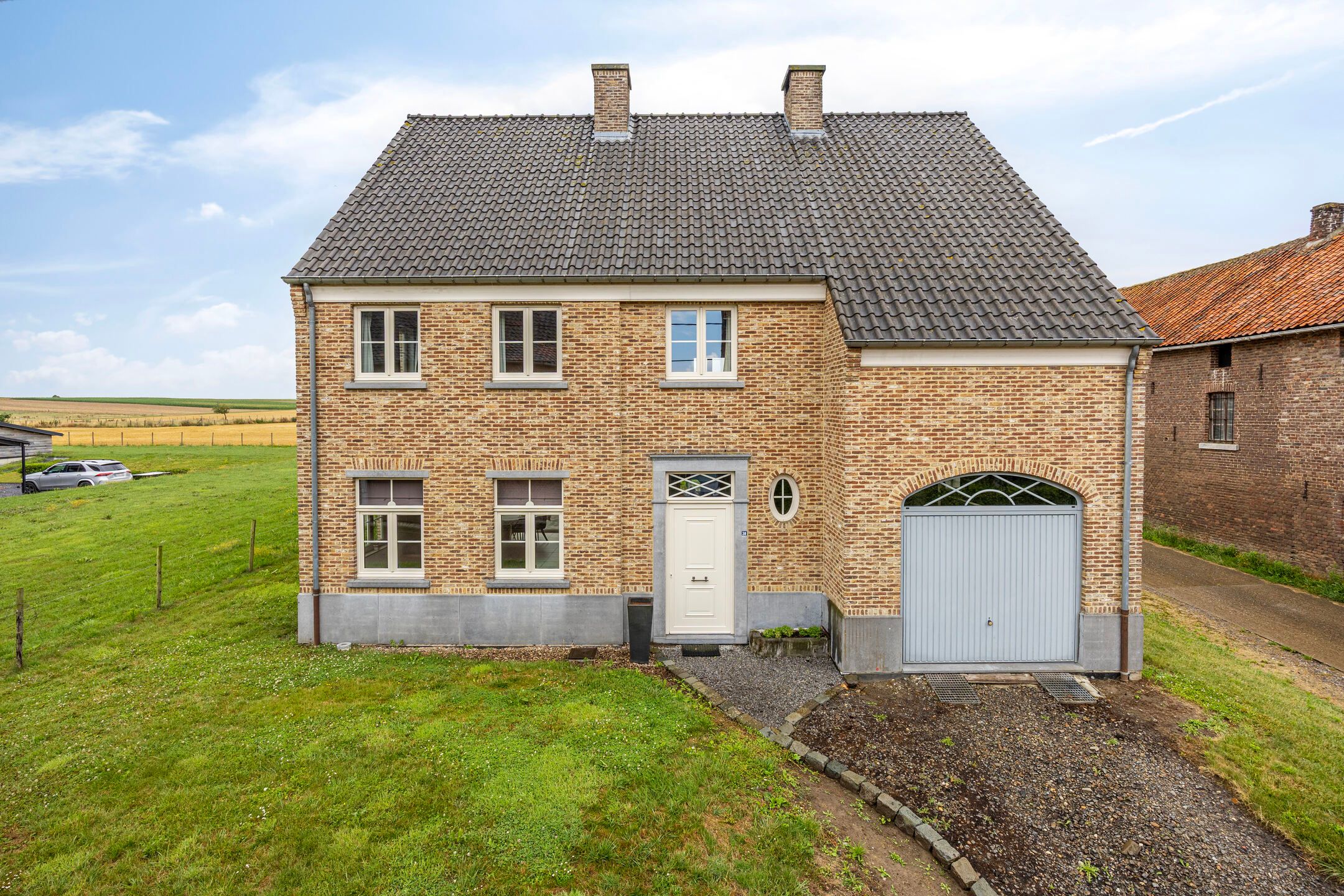 Hoofdfoto van de publicatie: Ruime woning op perceel met uitzicht