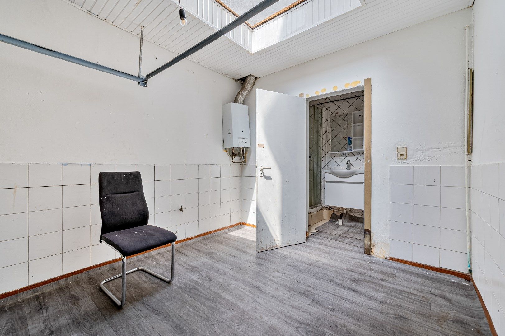 Te renoveren woning in Sint-Amandsberg foto 7