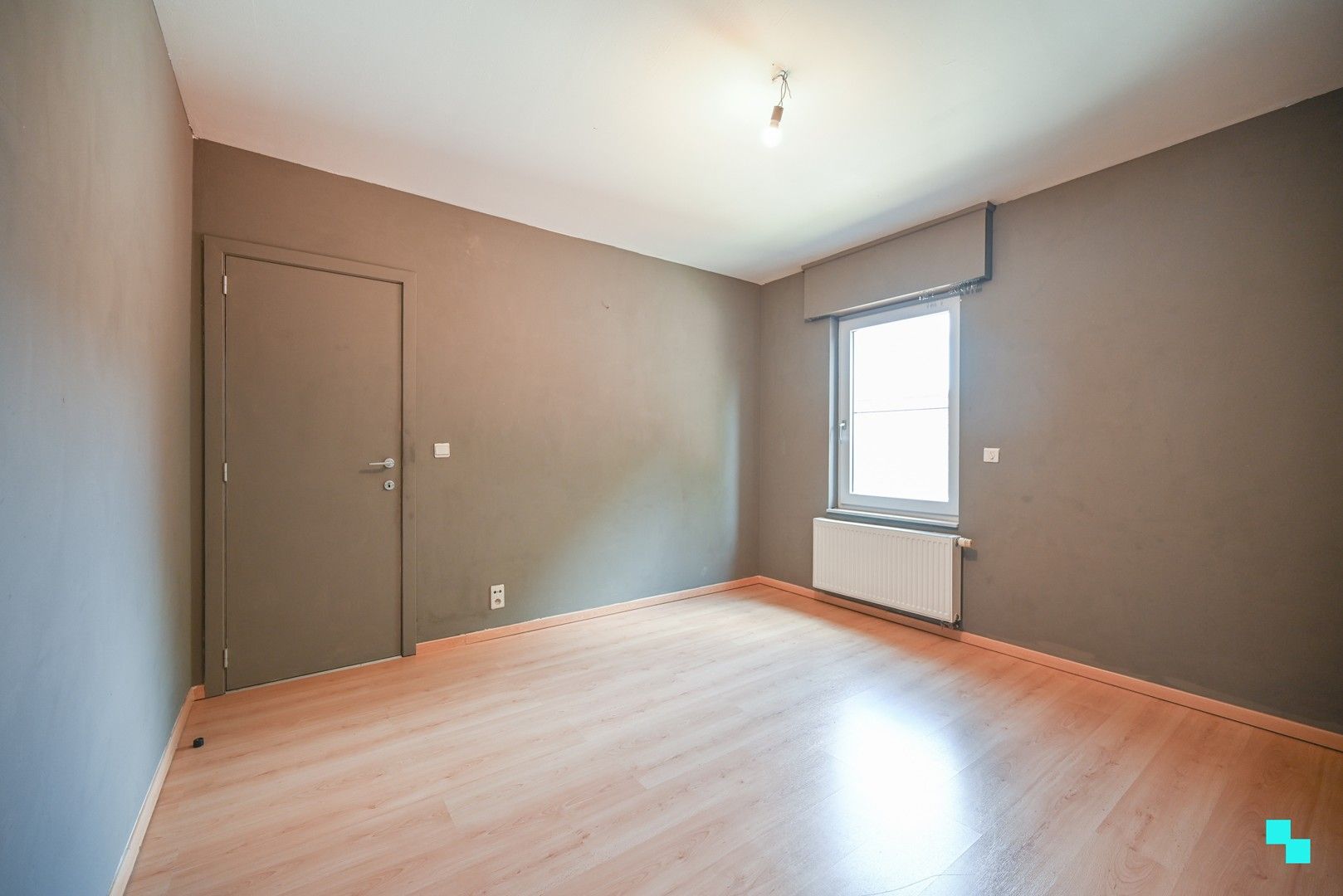 Tweeslaapkamerappartement nabij centrum Oostrozebeke foto 16
