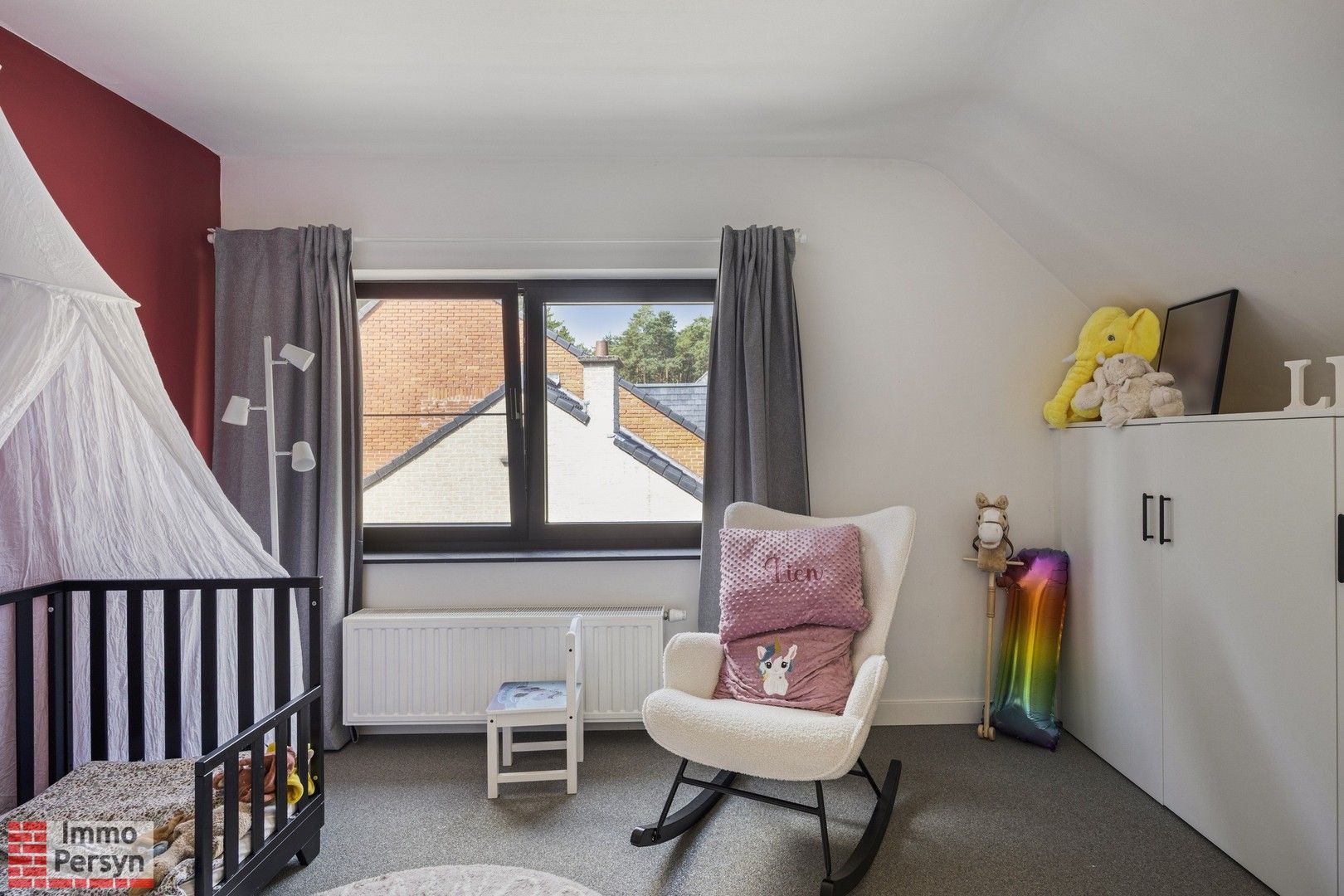 Instapklare en volledig gerenoveerde woning met 3 slpk en garage foto 22