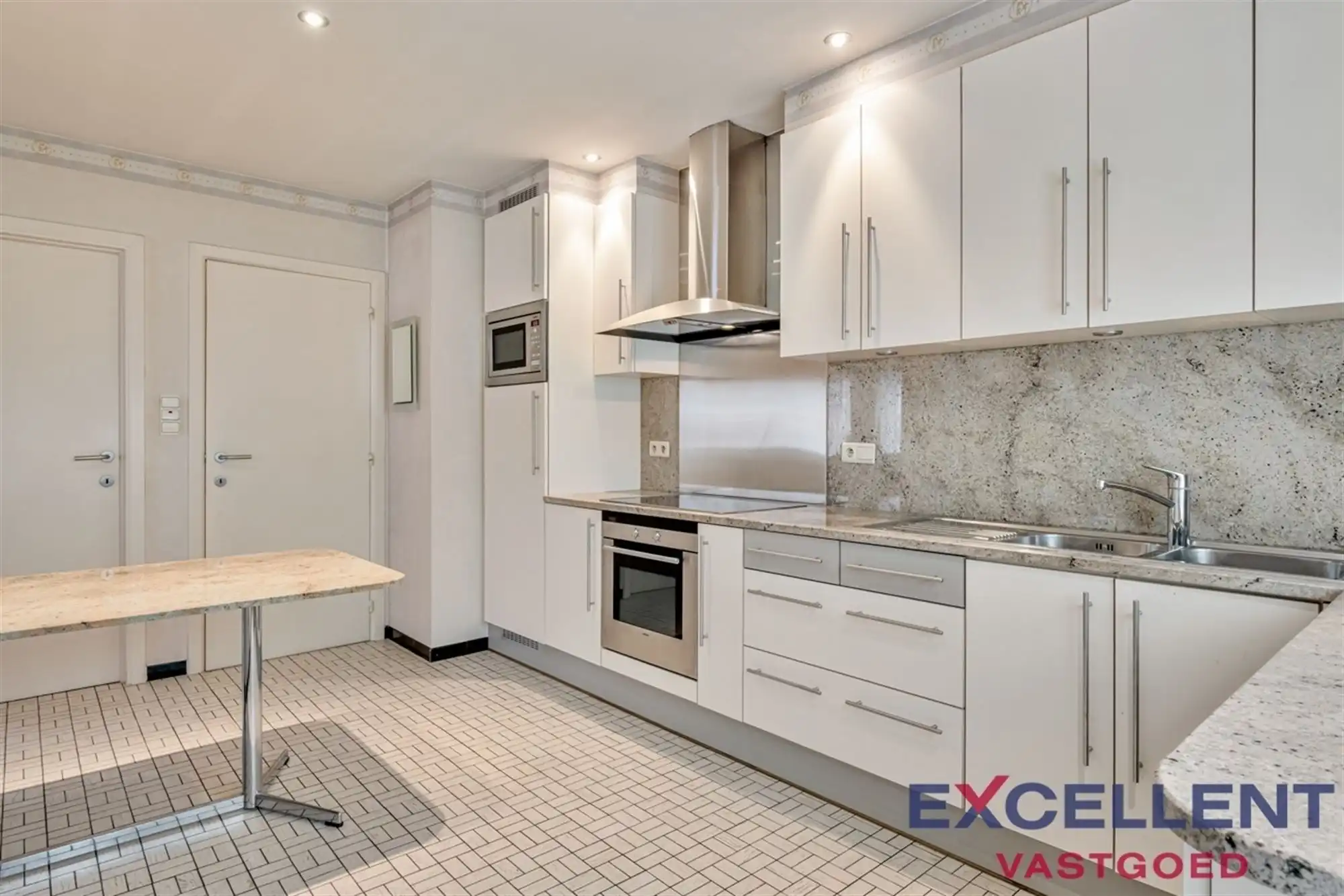 Ruime woning te Eine foto 4