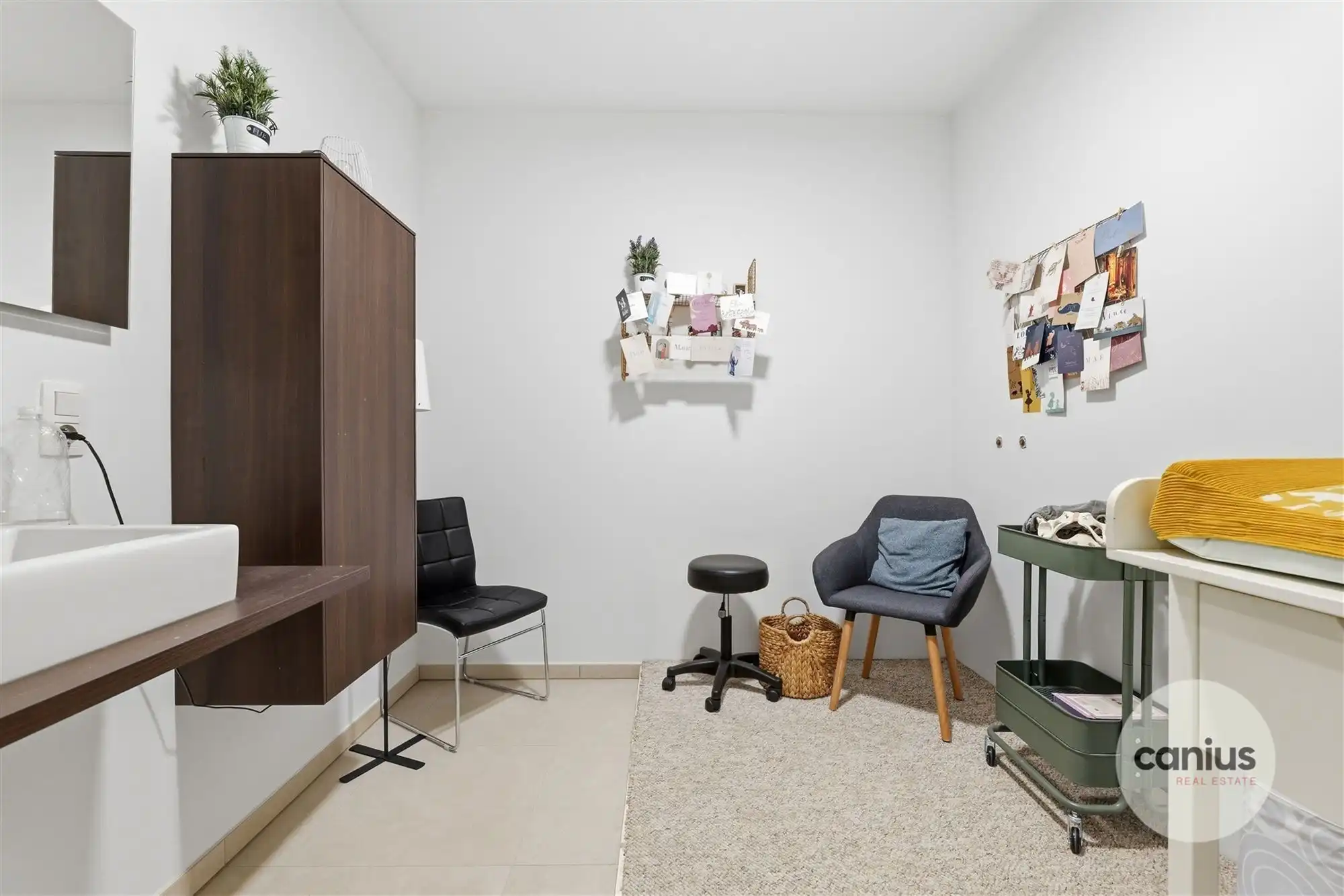 WONING MET LIFT NABIJ HET CENTRUM foto 23