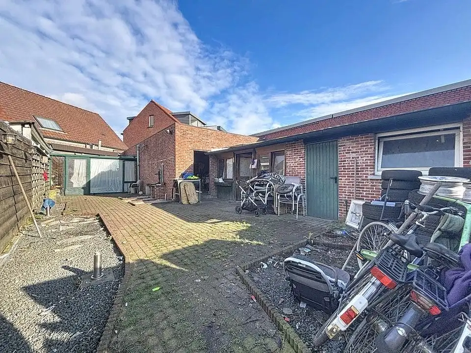 Ruime gezinswoning met diepe tuin in centrum Wuustwezel foto 23