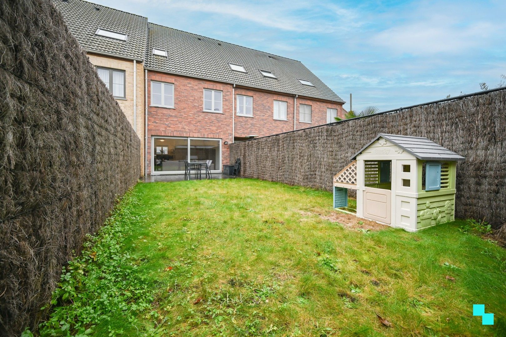 Recente, instapklare woning met mogelijkheid tot garage te Emelgem foto 16