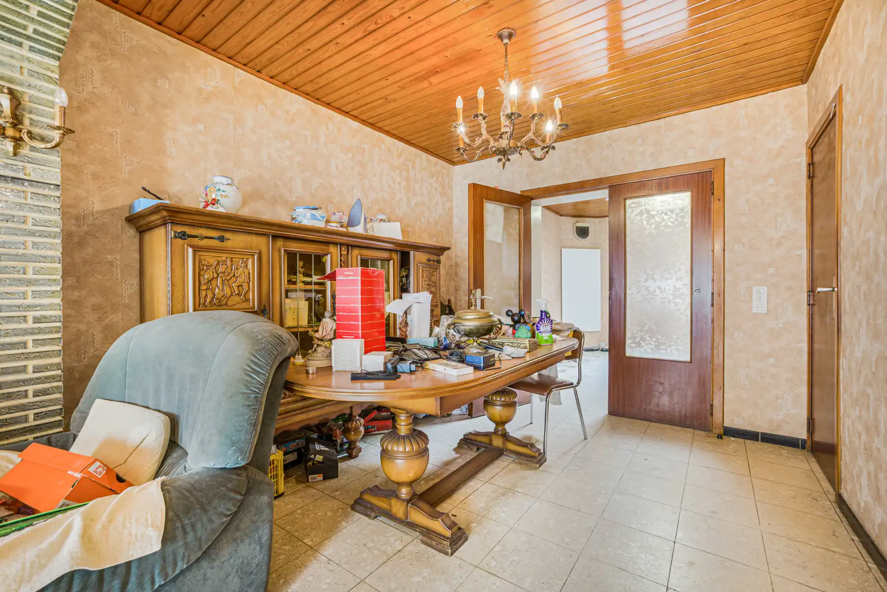 Goed gelegen te renoveren woning met twee slaapkamers foto 4