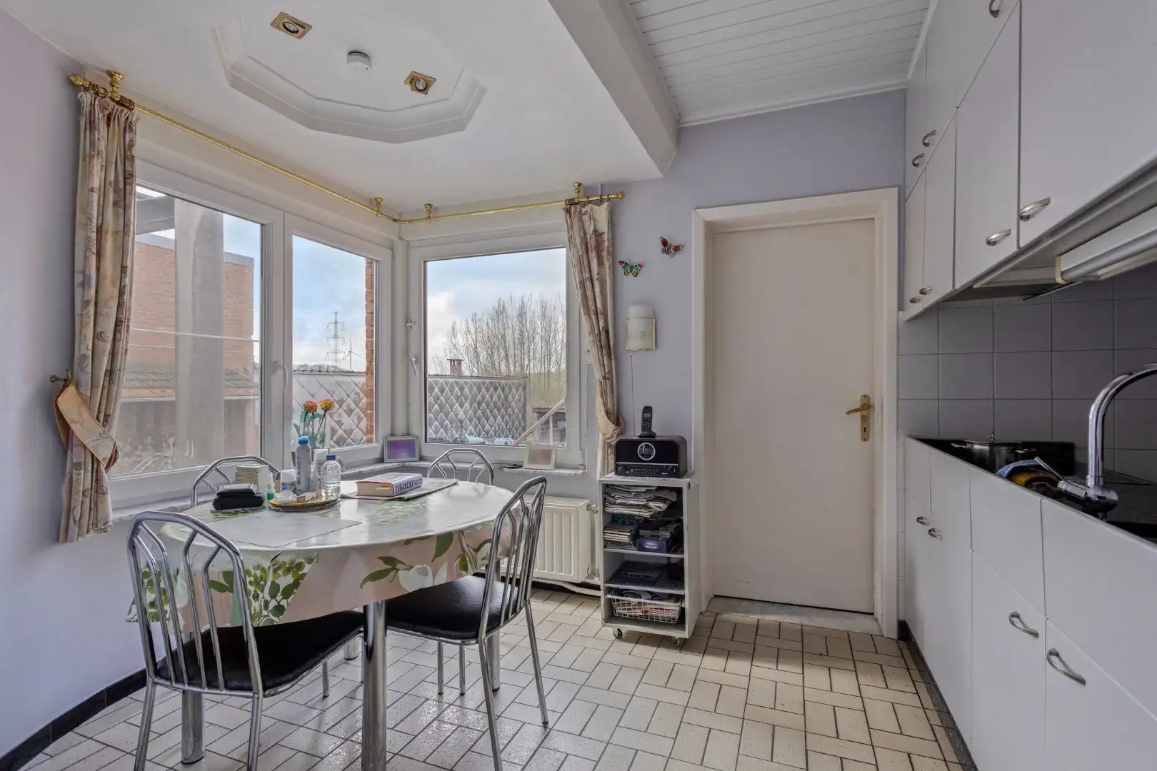 Tweewoonst met ruime werkplaats en garages te Tongeren-Sluizen foto 18