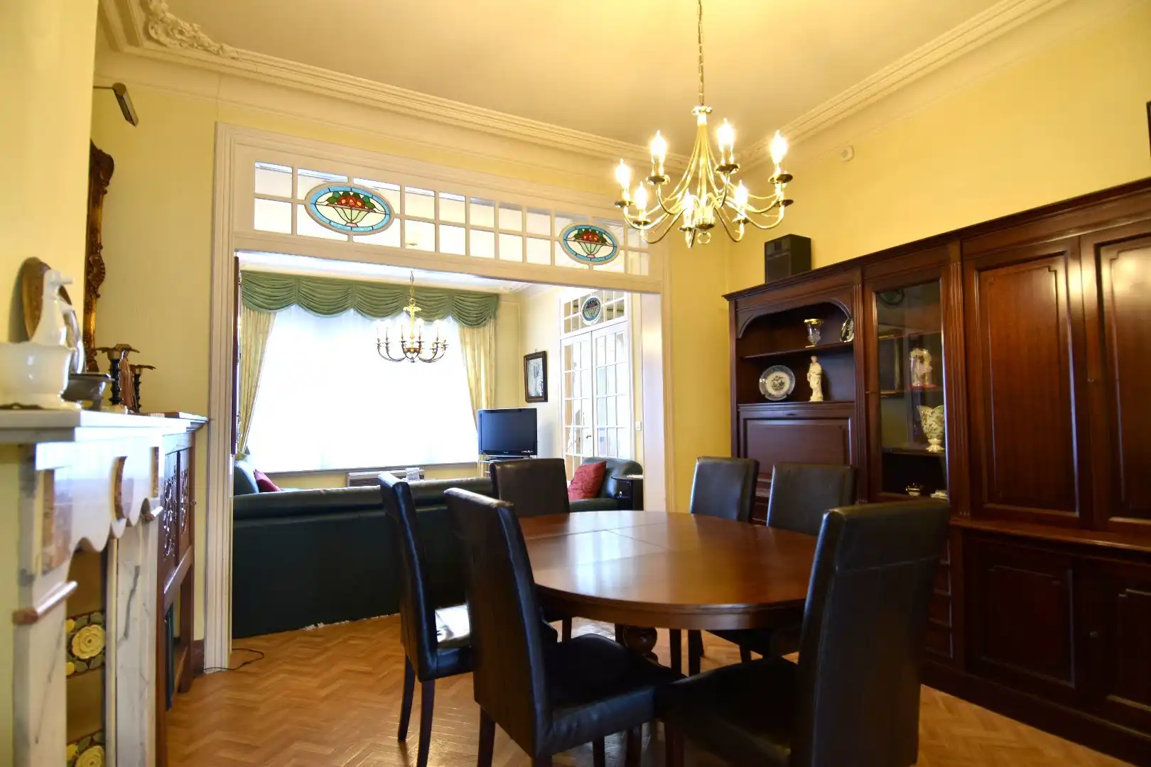 Sfeervolle gezinswoning met 4 slaapkamers, garage én tuin te koop in Kuurne-centrum foto 3