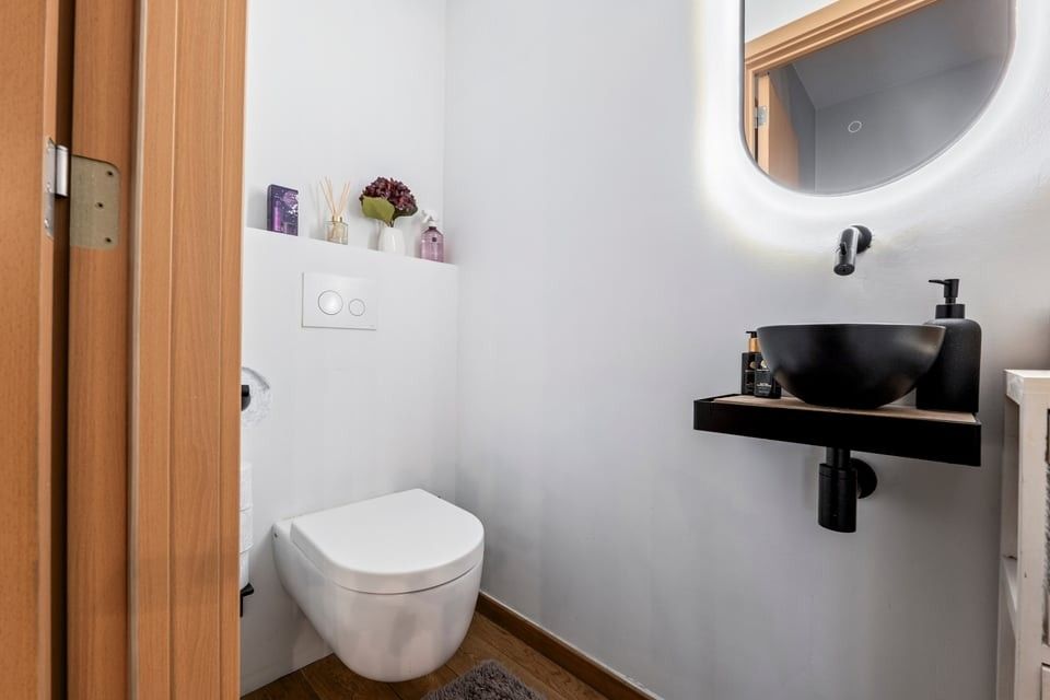 GEZELLIG 3 SLKS APPARTEMENT MET STAANPLAATS IN LANDEN foto 18
