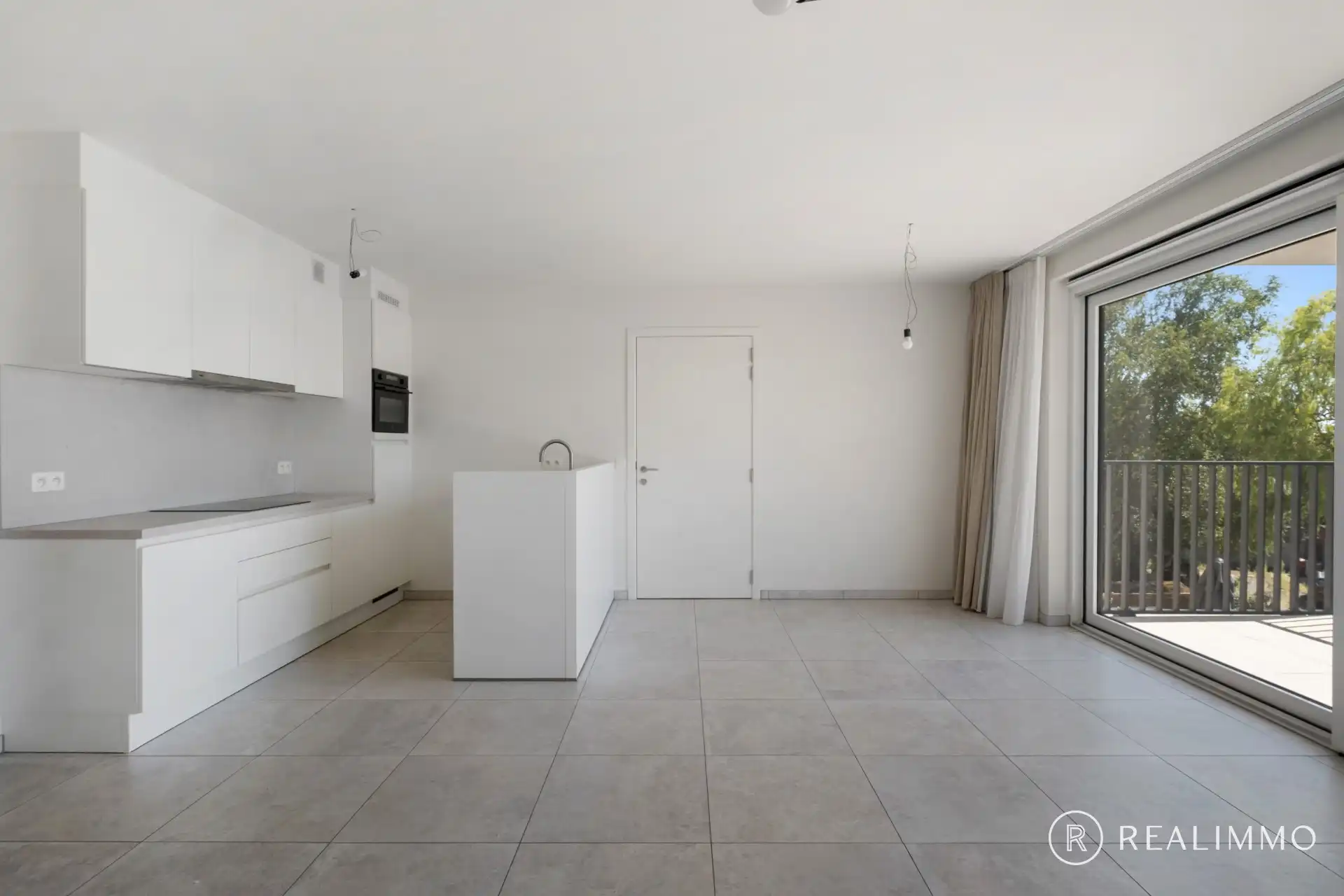 Instapklaar nieuwbouwappartement in hartje Desselgem foto 6