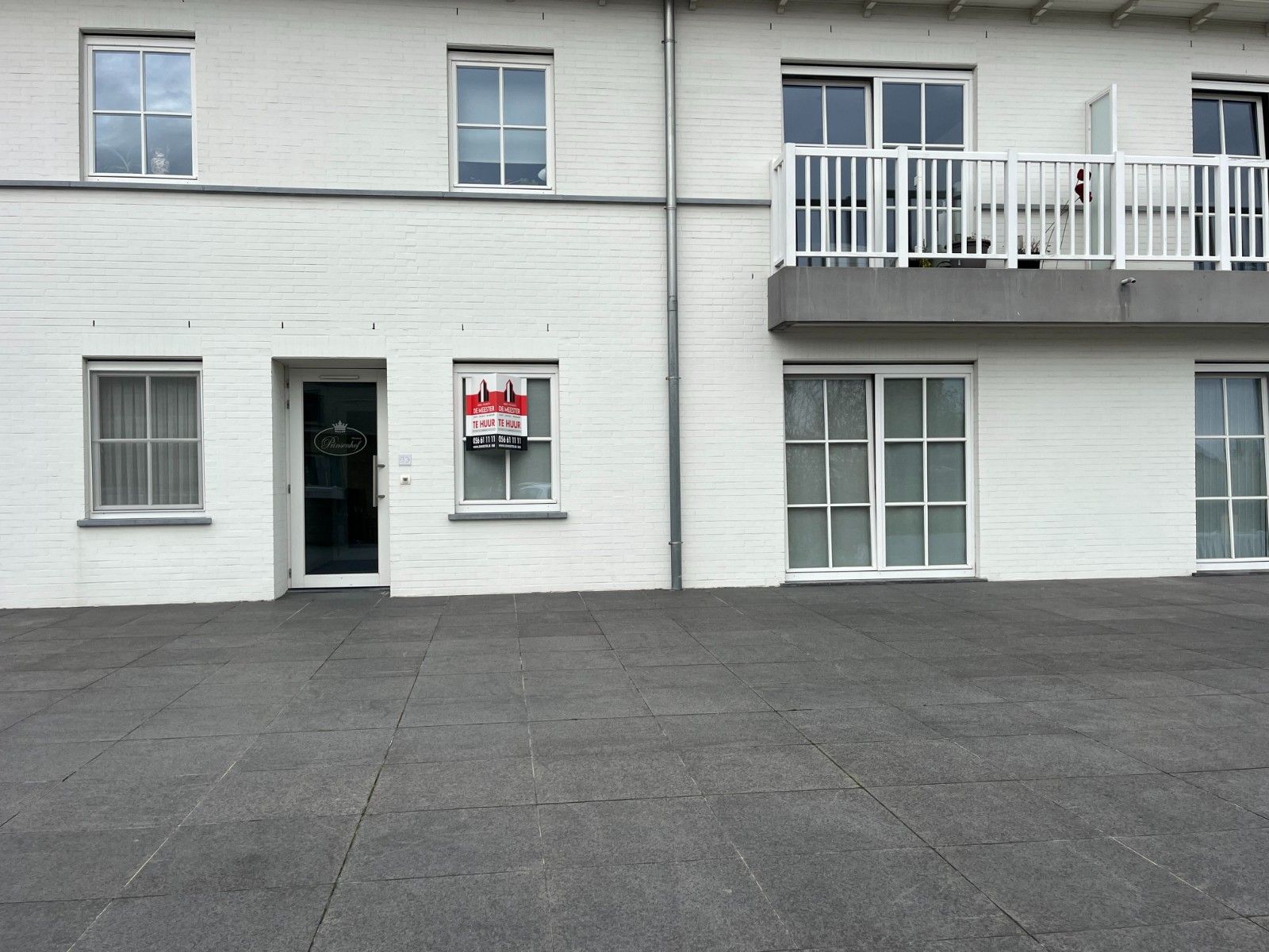 Modern appartement met prachtig zicht en terras – nabij centrum Waregem foto 23