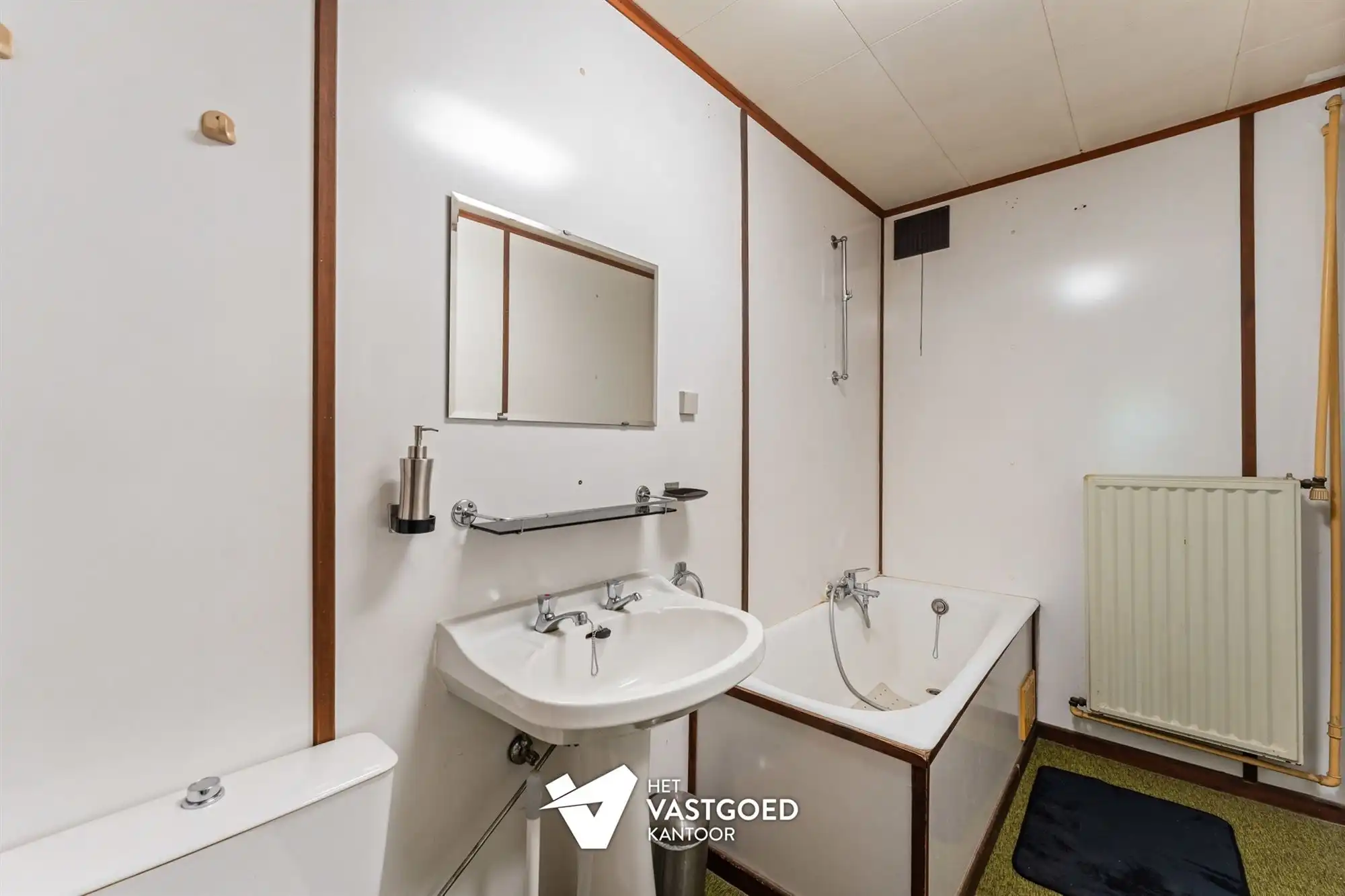 TE RENOVEREN WONING MET 3 SLAAPKAMERS TE BEVERLO foto 11