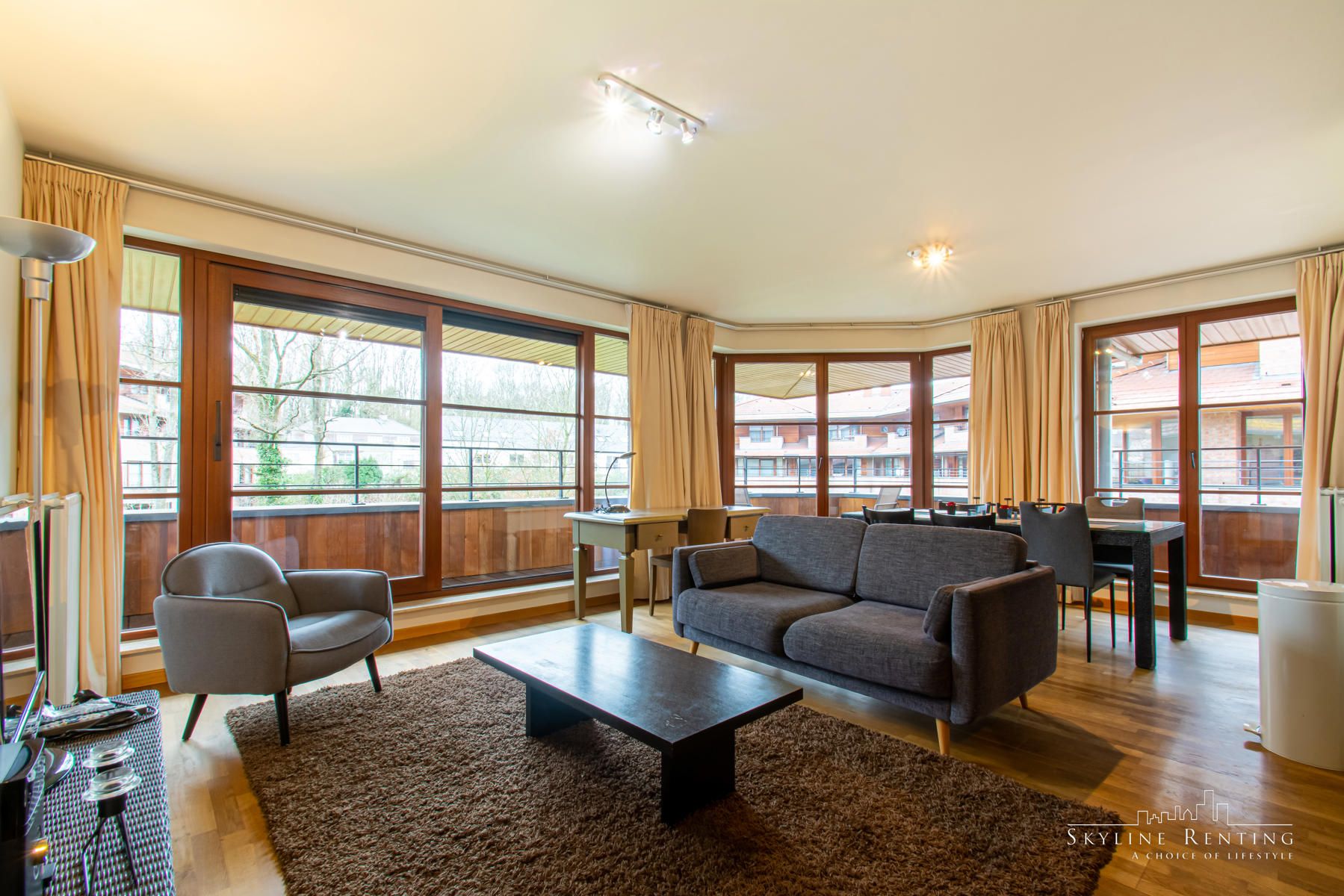 LICHTRIJK - Gemeubeld appartement 3 slpk. met terrassen foto 2