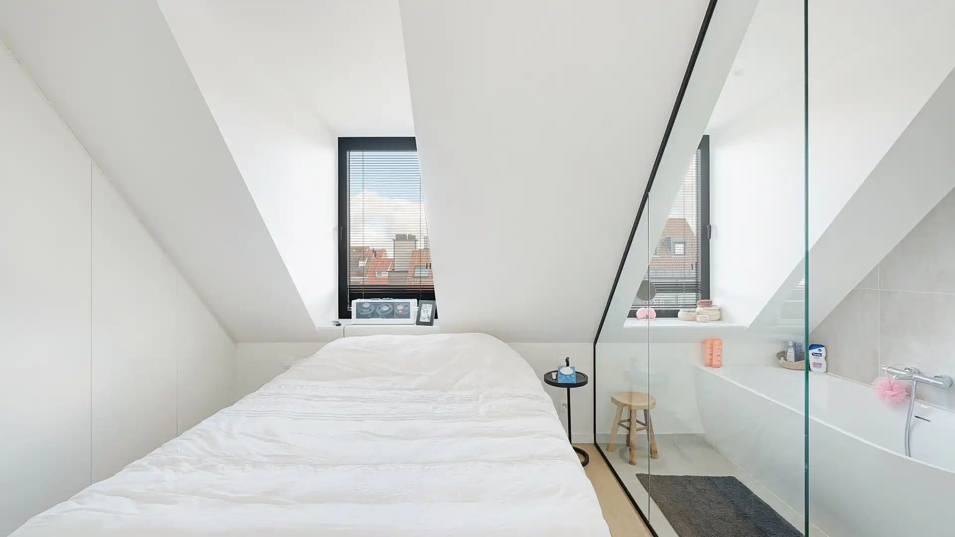 Recent (°2022) duplex dakapp. gelegen op de P. Parmentierlaan  op wandelafstand van de Zeedijk foto 21