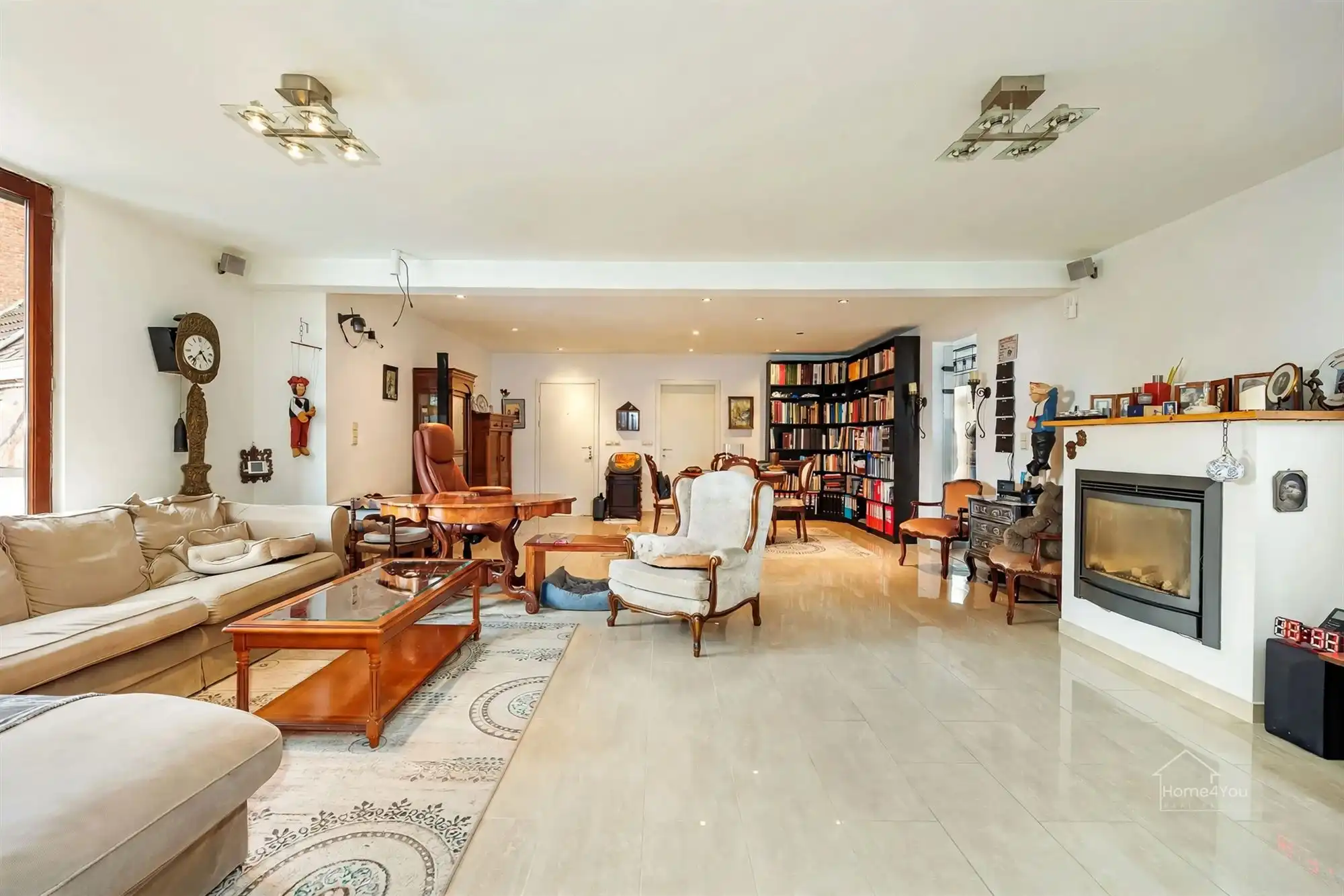 Veelzijdig woonhuis met mogelijkheden tot 3 wooneenheden  foto 2