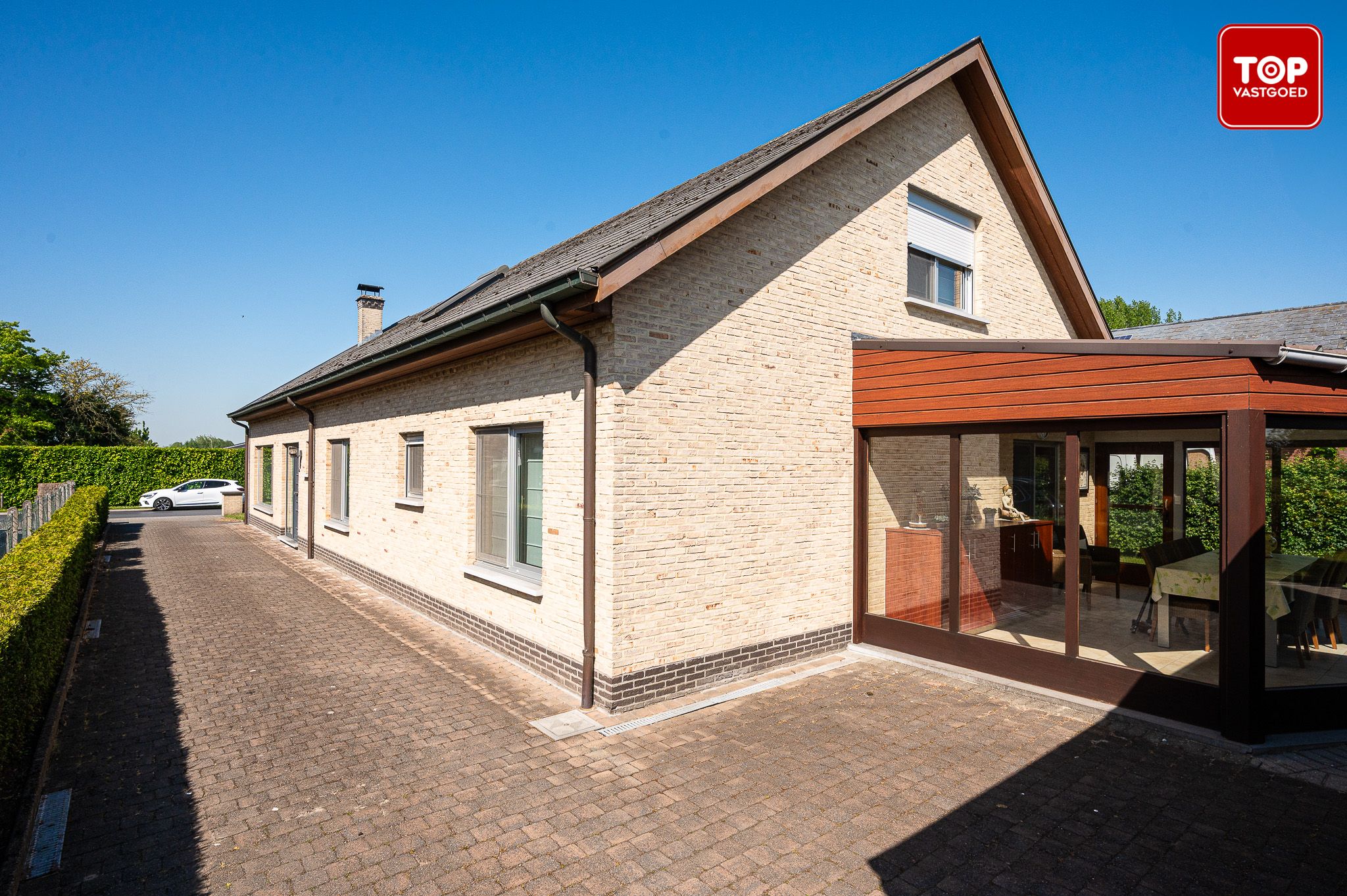 Energiezuinige instapklare woning met 5 slaapkamers en prachtige tuin foto 8