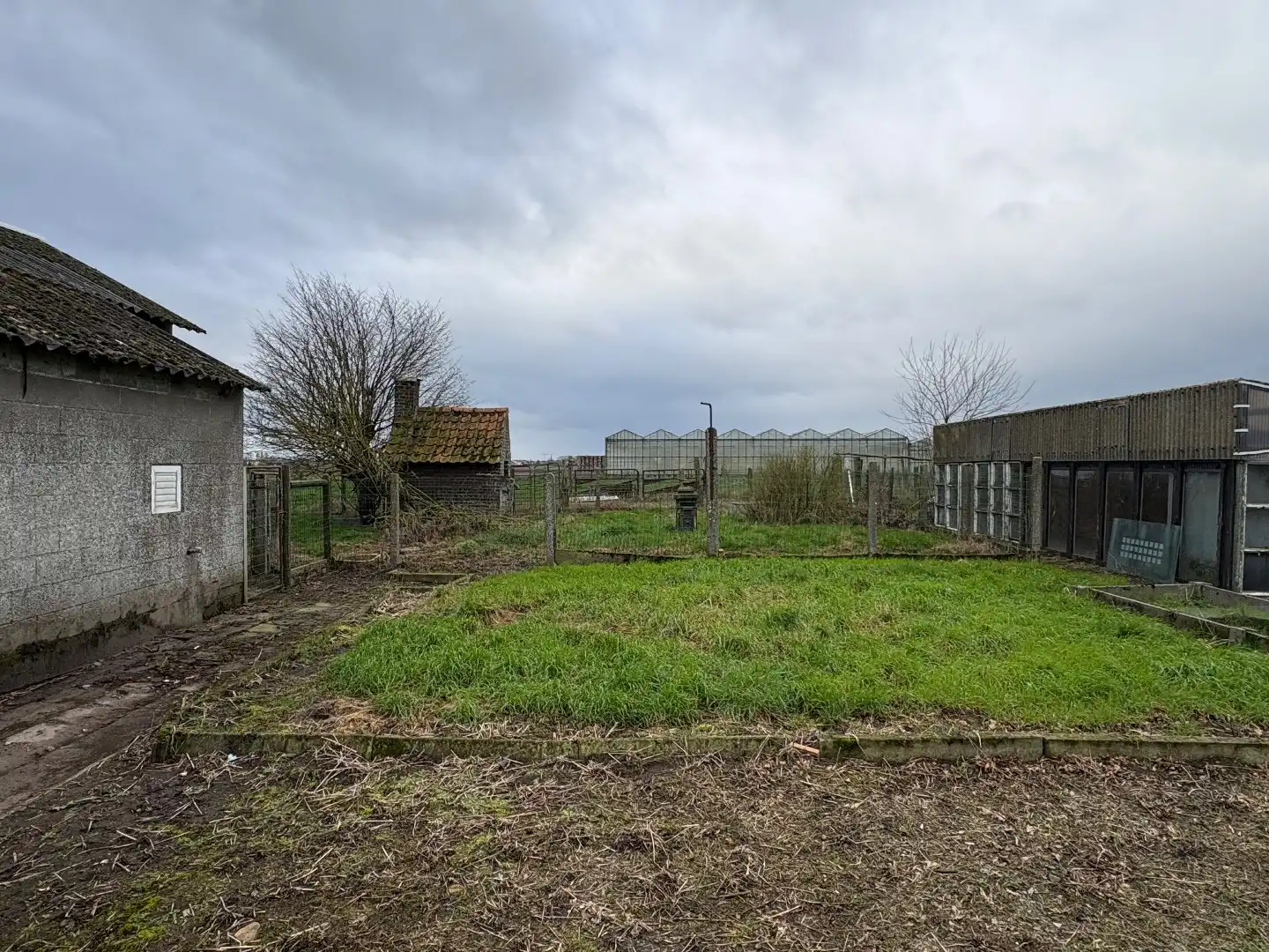 Gerenoveerde woning te huur in Wingene op 1197m² foto 18