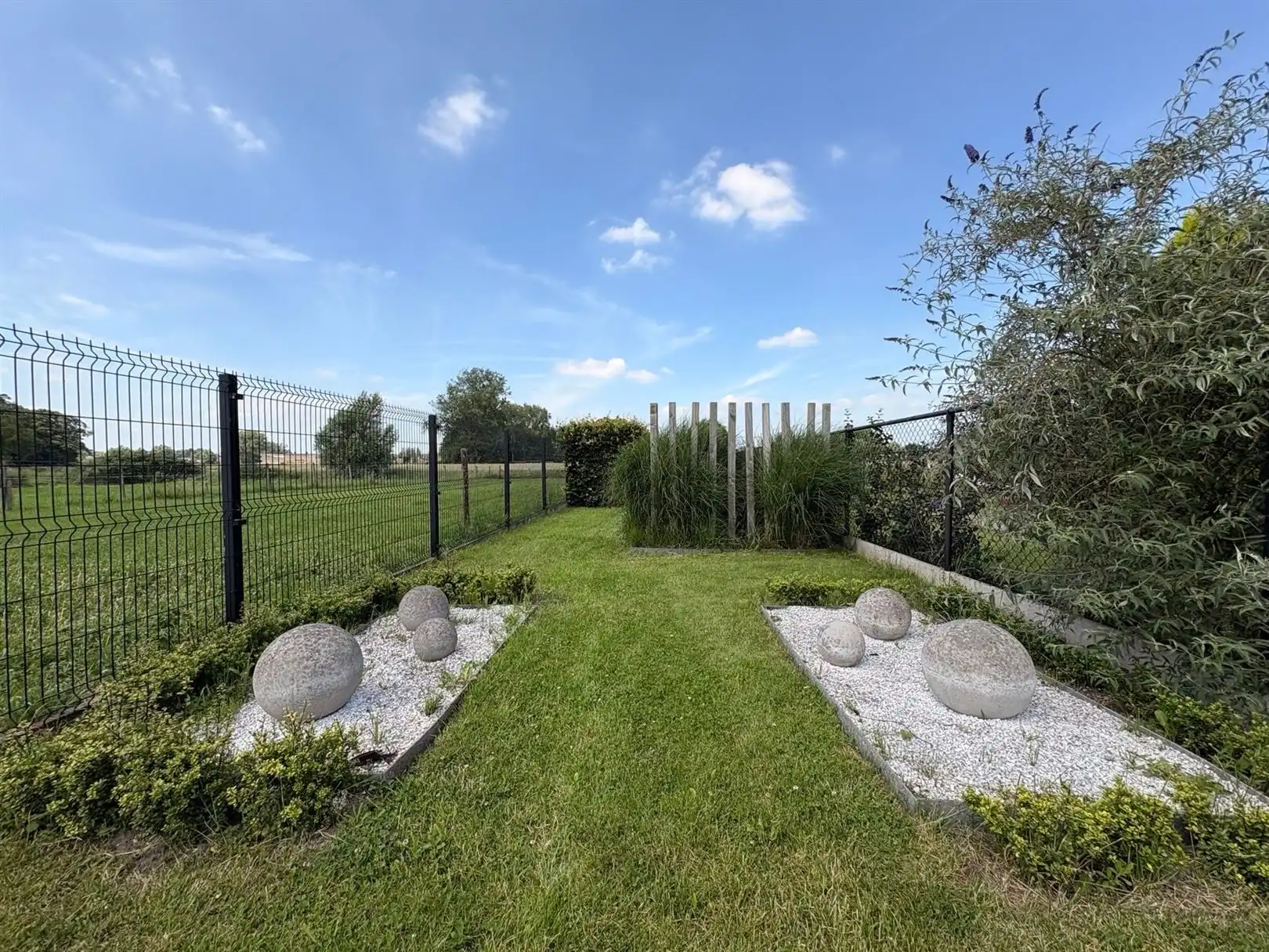 Te huur Ruime, volledig gerenoveerde woning in het landelijke Appels foto 26