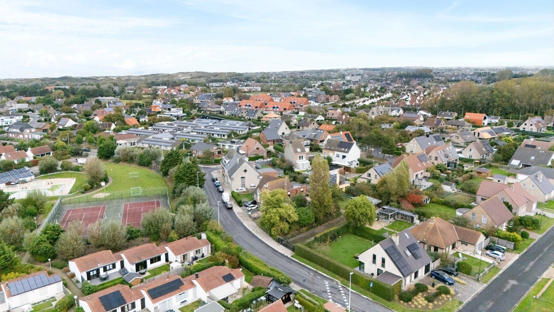 Renovatieproject op een prachtige residentiële ligging te Bredene! foto 3
