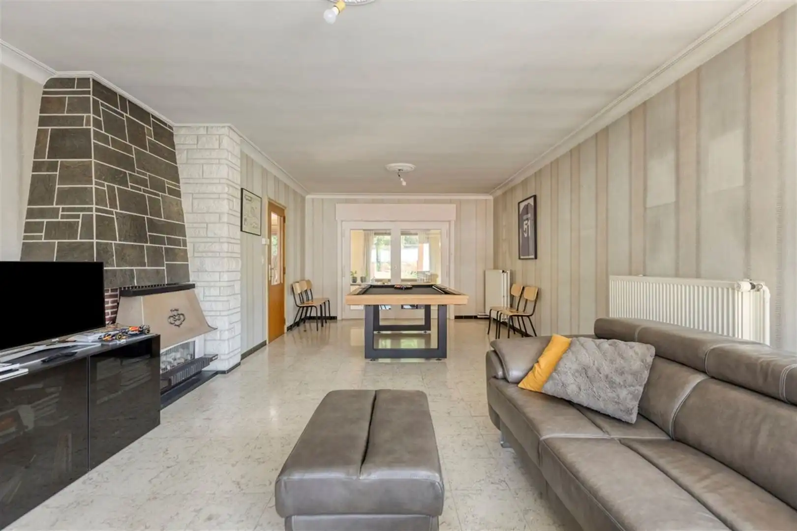 Mooi gelegen te renoveren woning op de Wolvenberg foto 9