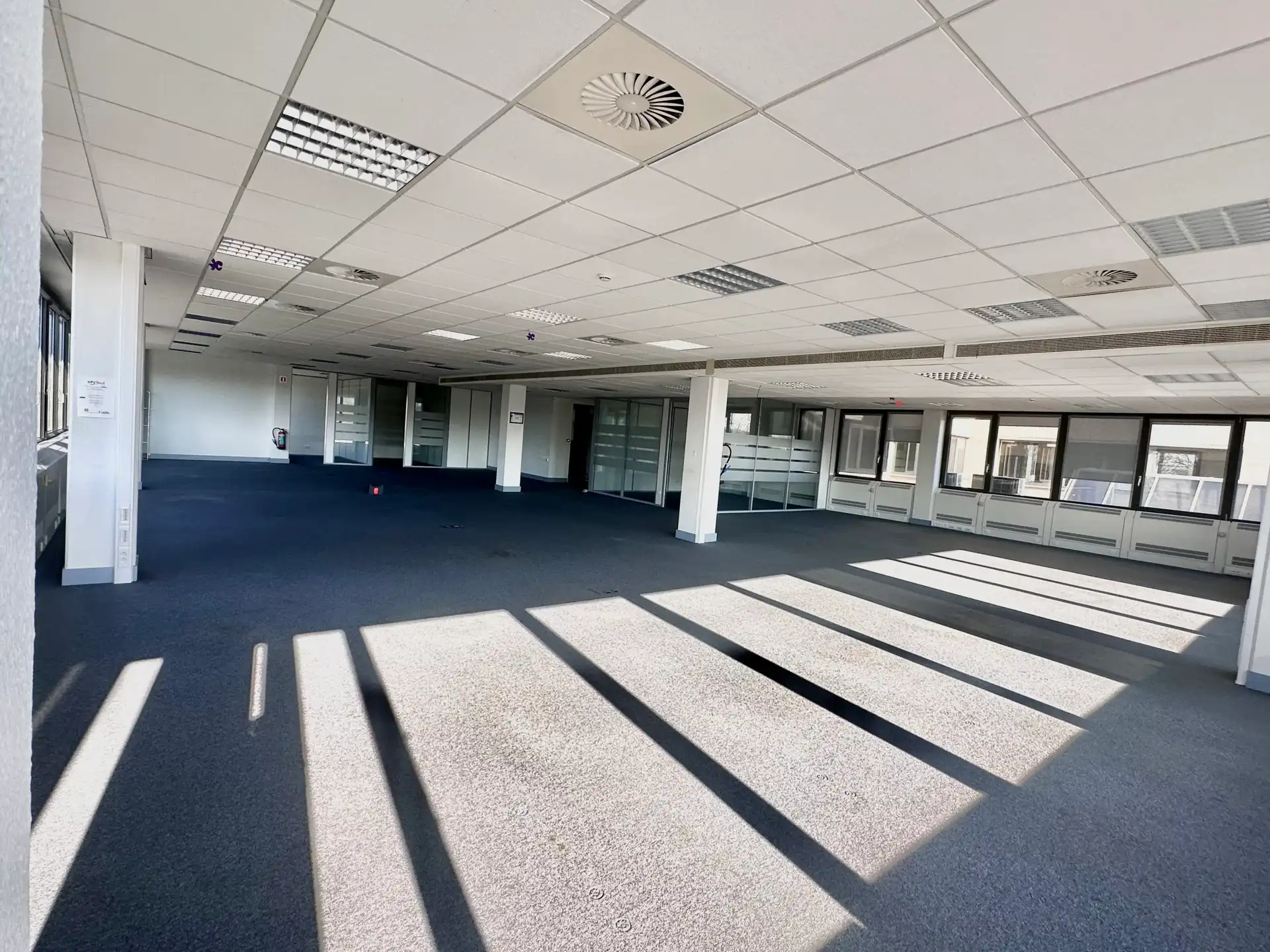 Kantoorruimte 1.154 m² te huur, Uitbreidingstraat Berchem   foto 5