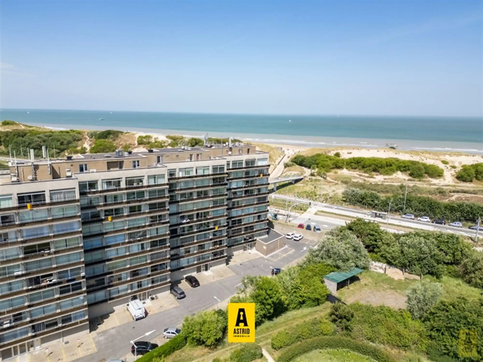 Uitzonderlijk aanbod! Duplexappartement op topligging met open zeezichten en riant zonne(dak)terras! foto 4