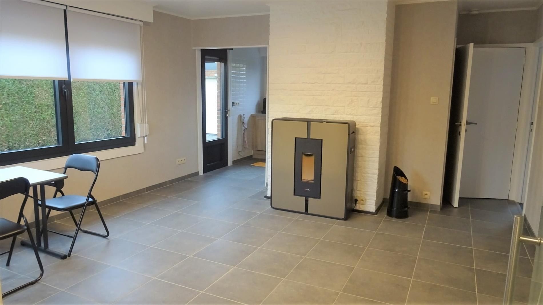 Gerenoveerde, rustig gelegen OB met 2 slpks foto 3