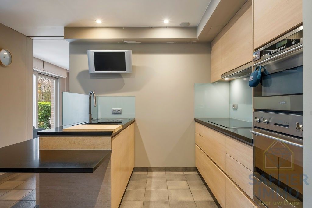 Ruime, rustig gelegen woning in Anzegem op 649 m² foto 8