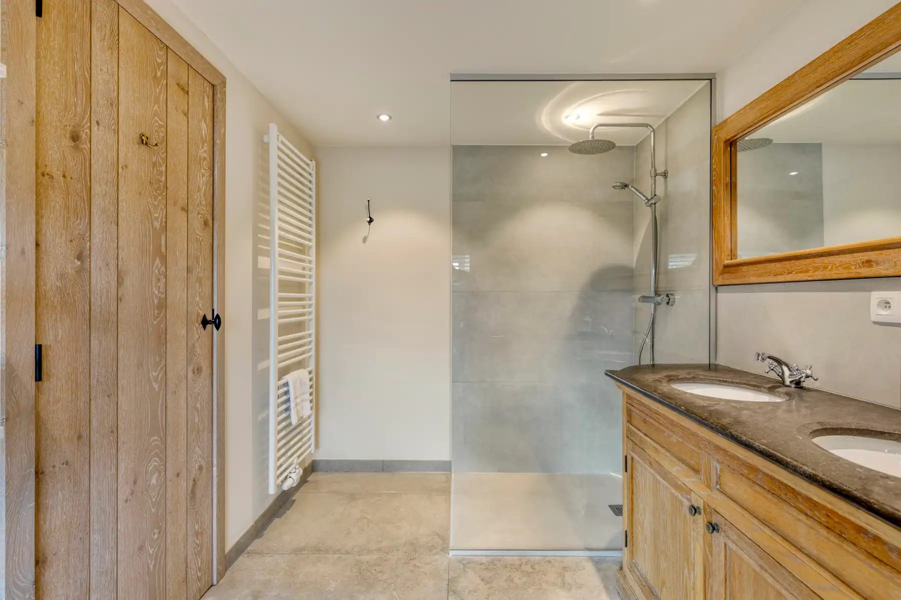 **Prijs op aanvraag** Exclusief wonen op domein van 62a foto 22