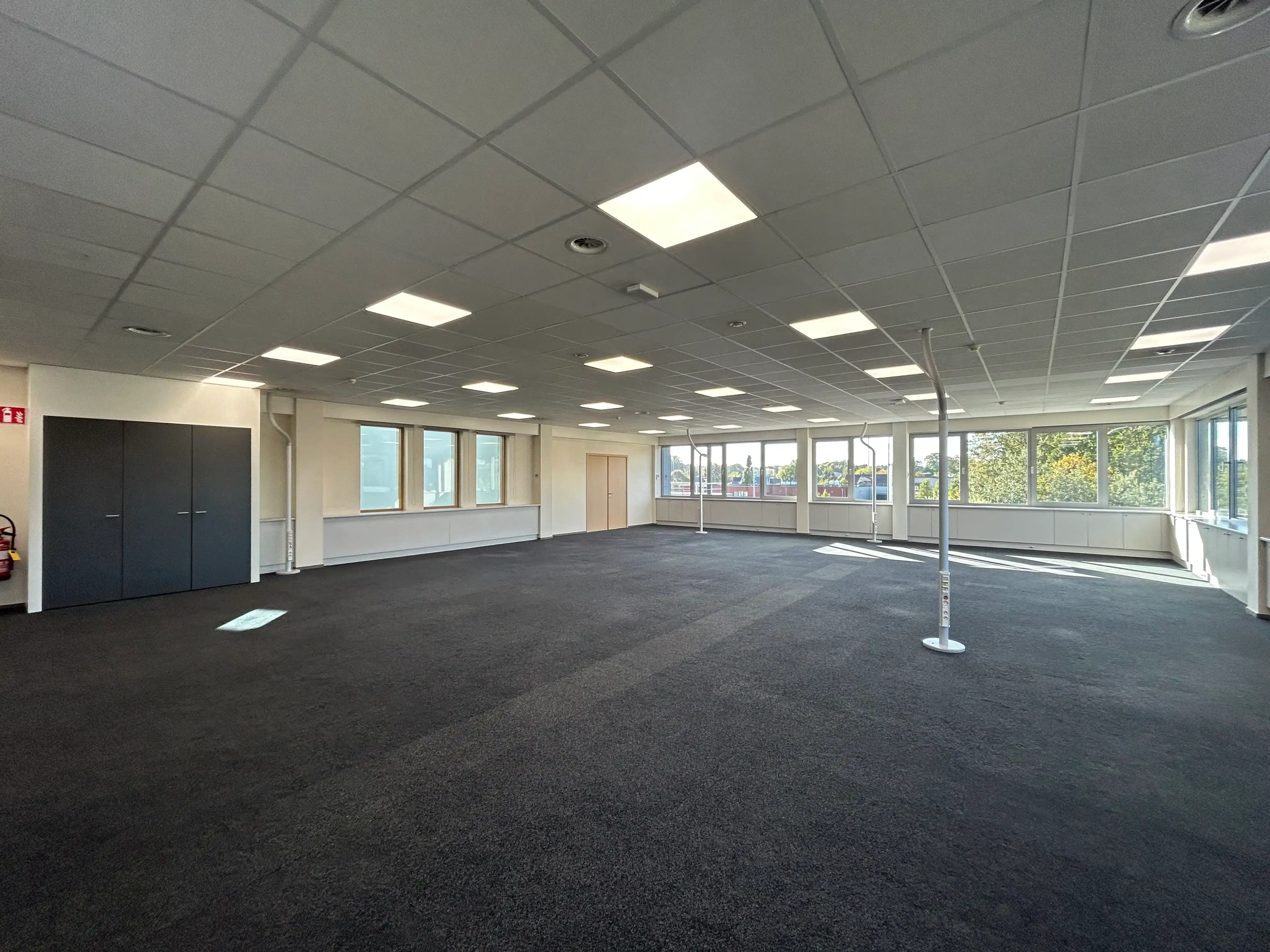 Kantoren van 294 m² te huur, vlakbij het Klaverblad foto 8