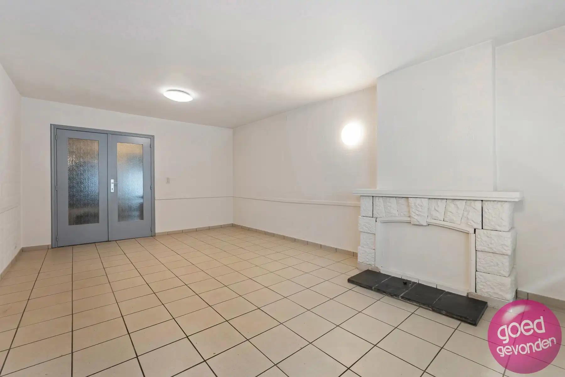 Kantoor - praktijkruimten - centraal - app. mogelijk foto 6