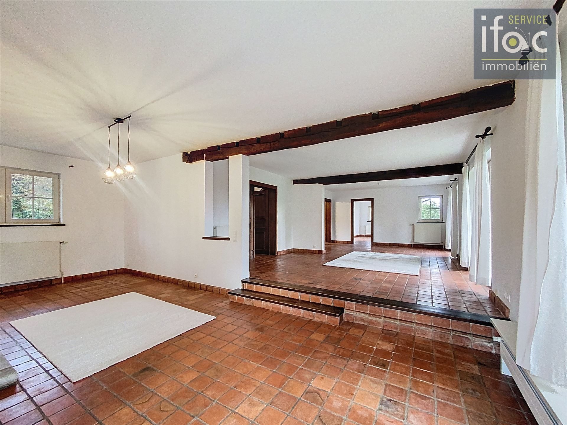 Ruime charmante villa gelegen aan de rand van het zoniënwoud foto 5