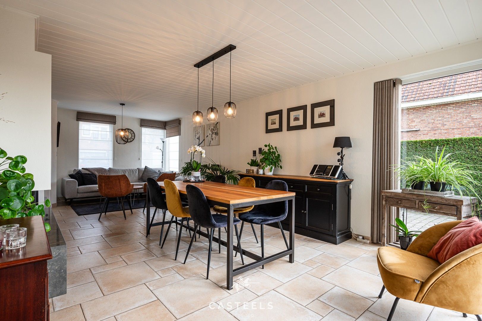 Moderne,luxueuze woning in rustige straat te Evergem te koop foto 4