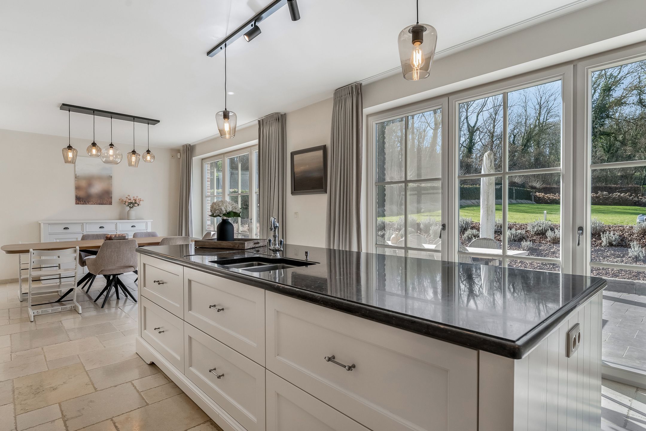 Statige villa met zuidtuin op 19a90ca te Bassenge foto 13