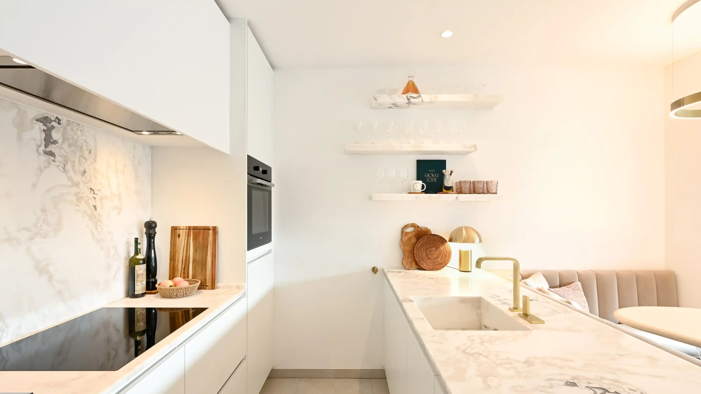 Nieuw luxe appartement gelegen op de Kustlaan in het Zoute, tussen de Minigolf en het Albertplein foto 10