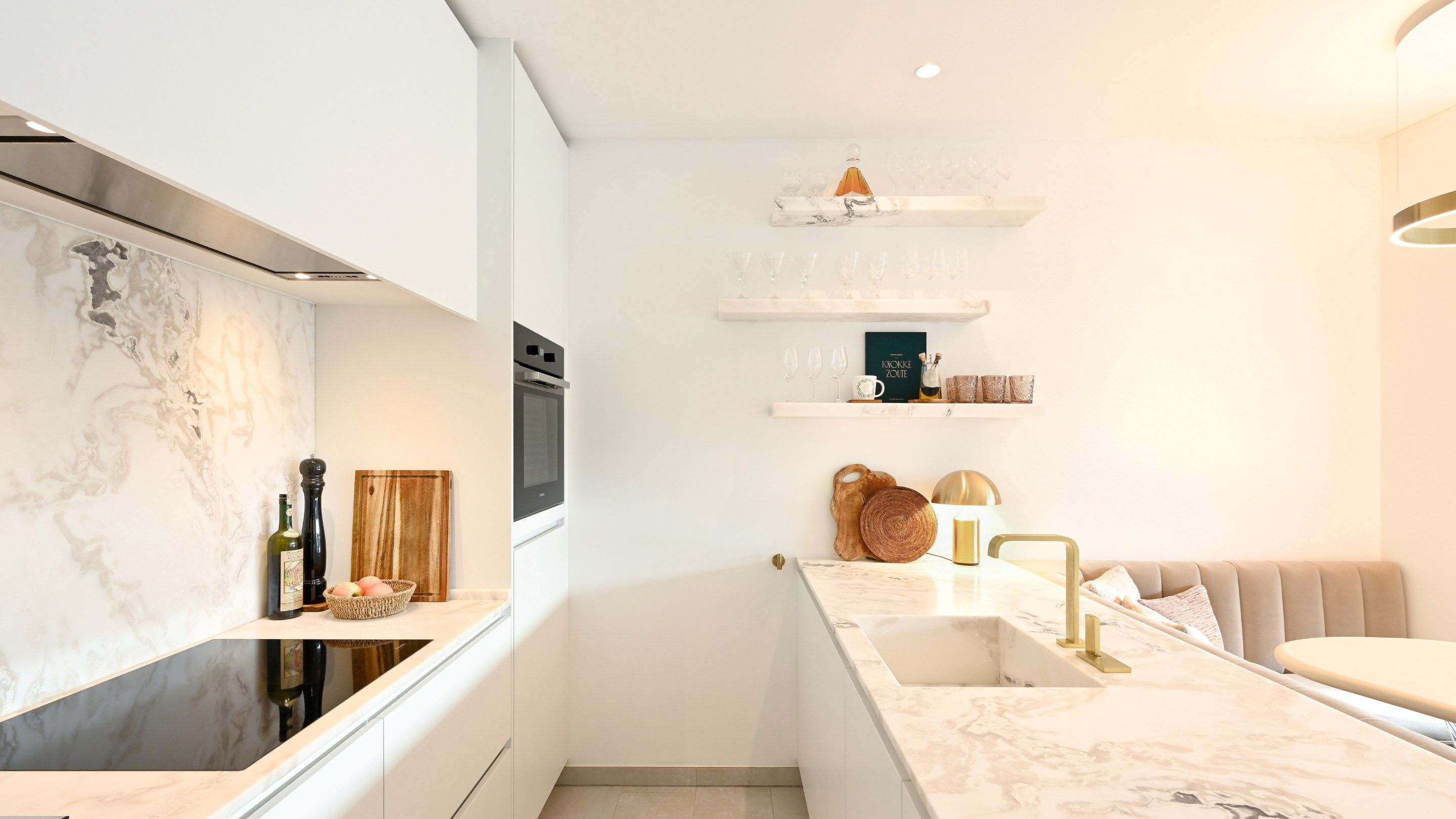 Nieuw luxe appartement gelegen op de Kustlaan in het Zoute, tussen de Minigolf en het Albertplein foto 10