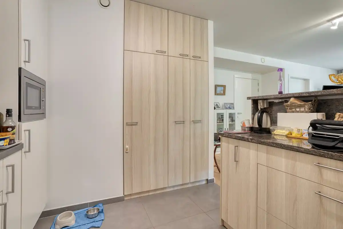 Assistentiewoning met 1 slaapkamer, garage, kelder en tuintje foto 12