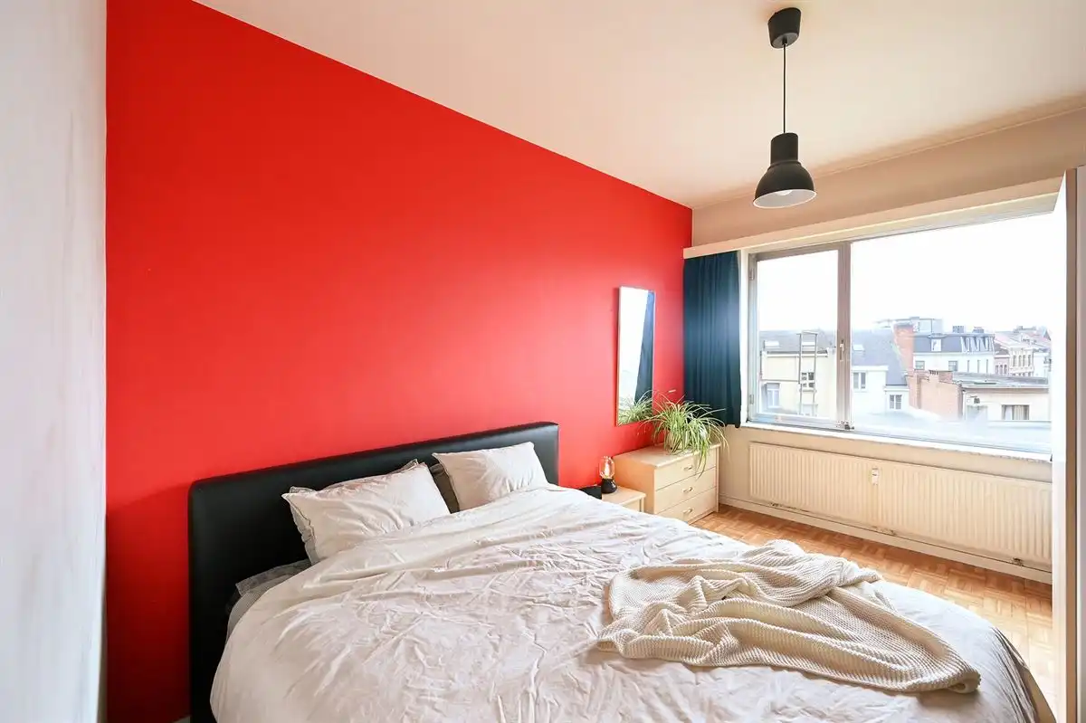 Te renoveren 2-slaapkamerappartement vlak bij Zurenborg foto 10