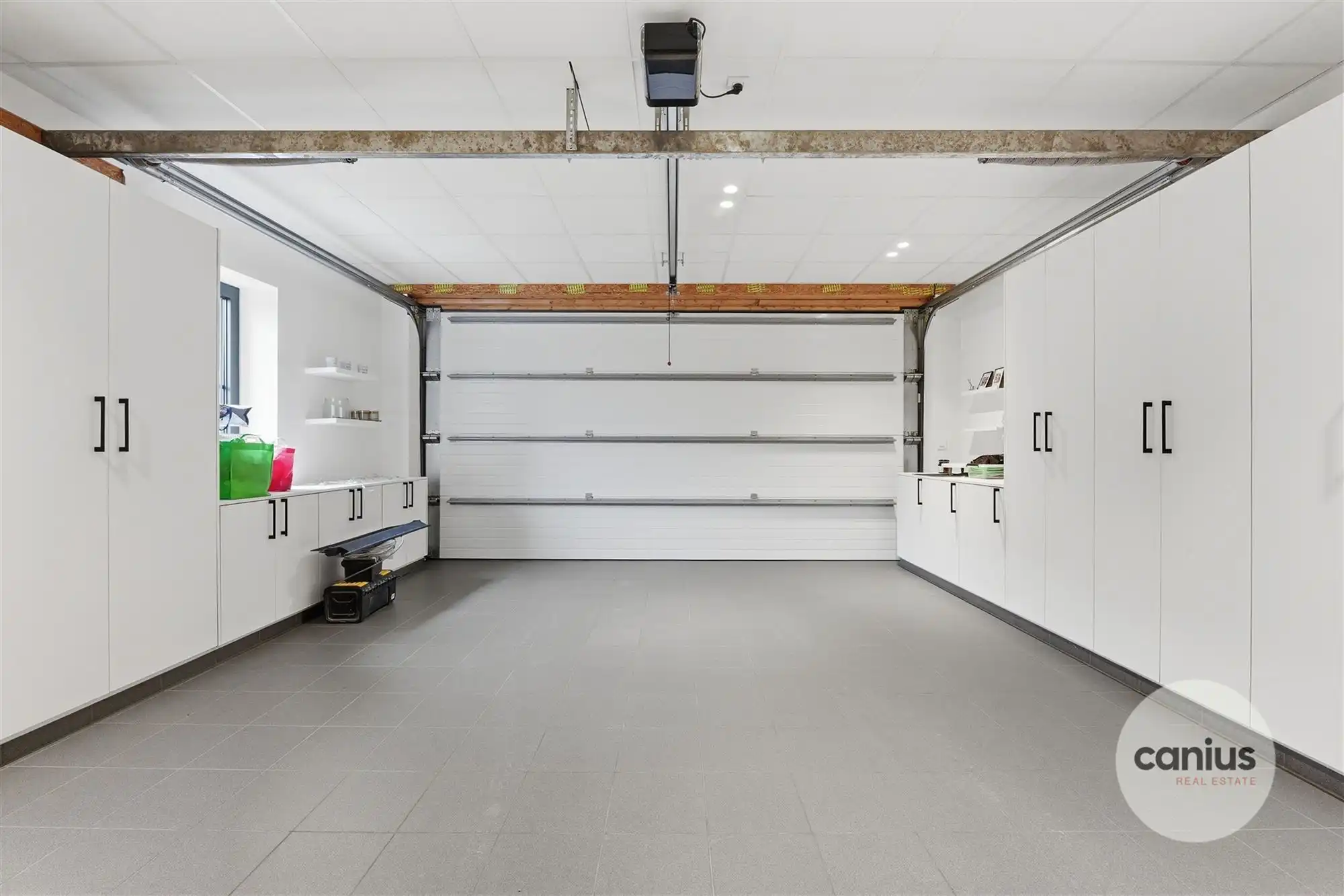 UITZONDERLIJKE WONING MET ZWEMBAD – MOGELIJKHEID ZELFSTANDIG BEROEP foto 11