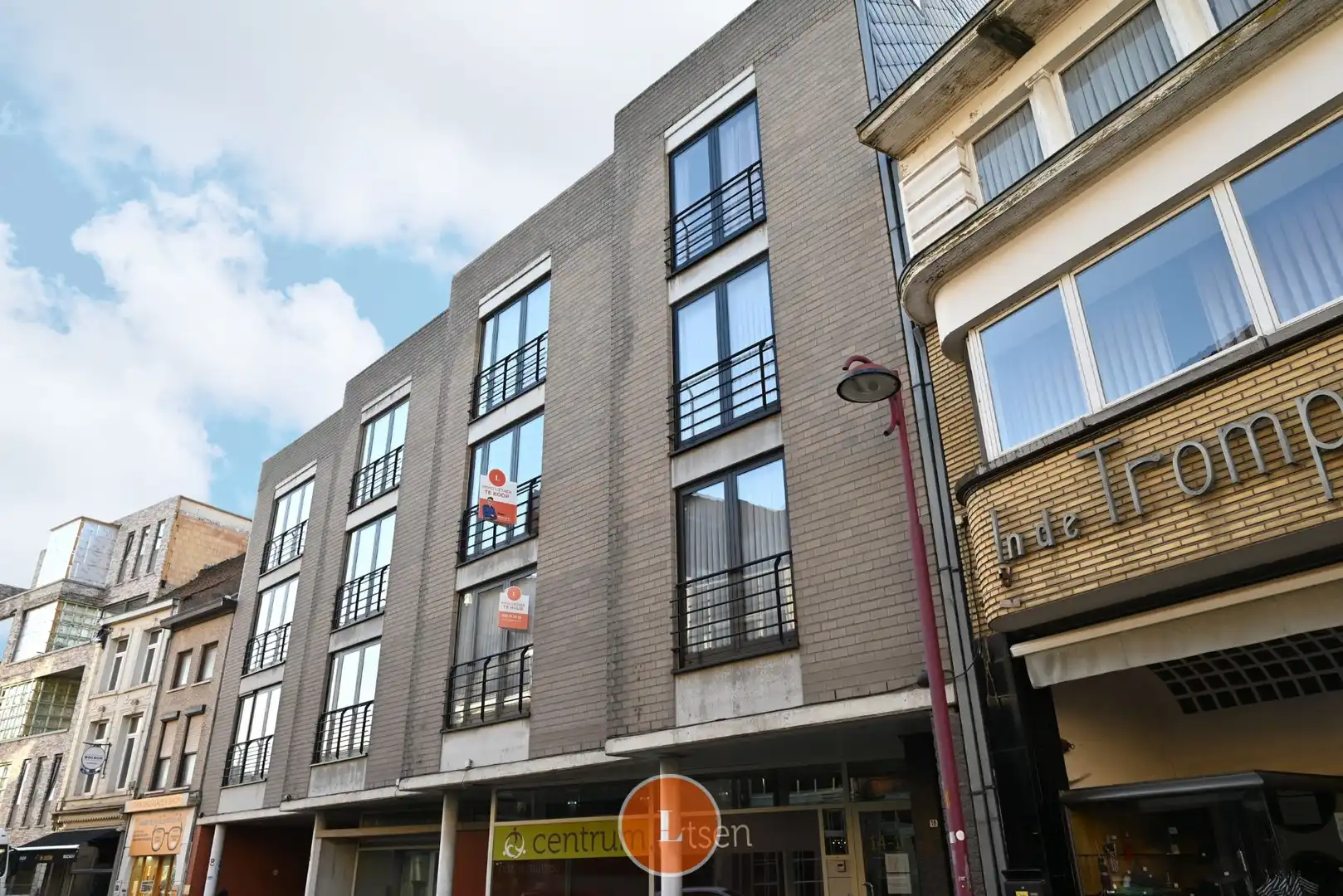 Appartement vlakbij de grote markt van Menen foto {{pictureIndex}}