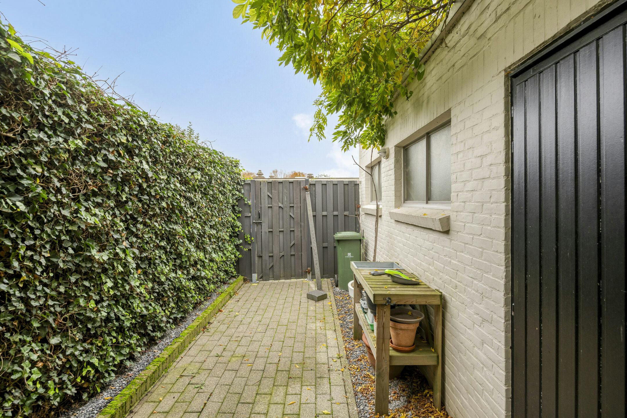 Goed gelegen stadswoning met 3 of 4 slaapkamers, tuin en garagebox  foto 26