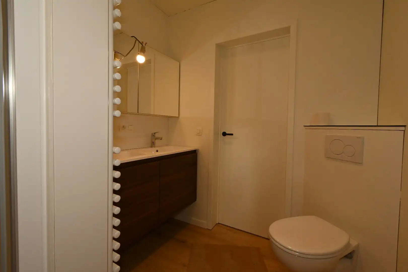 Gerenoveerde bungalow in Maldegem met tuin, terras en garage foto 20