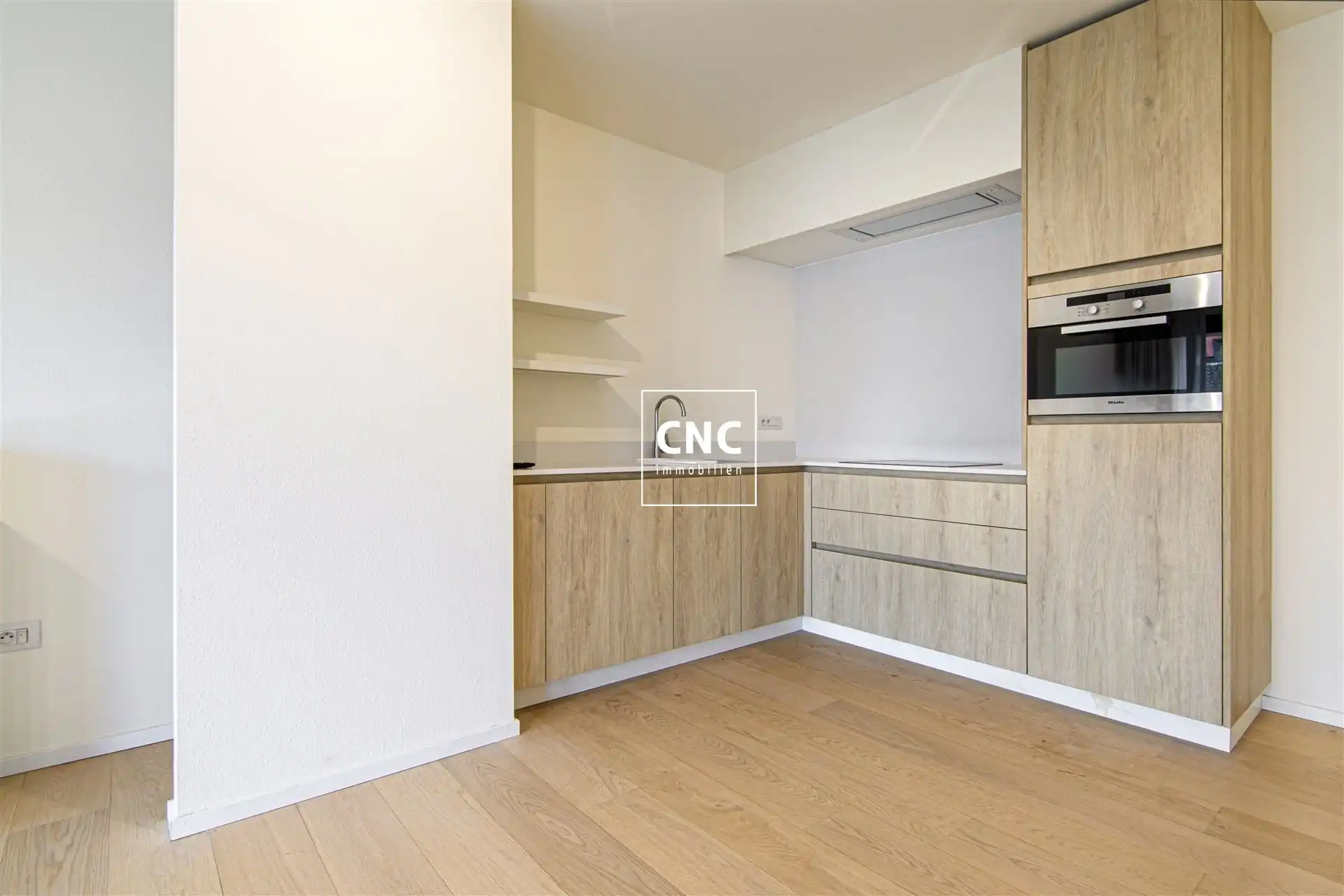 Volledig afgewerkt serviceflat in een luxueuze residentie foto 11