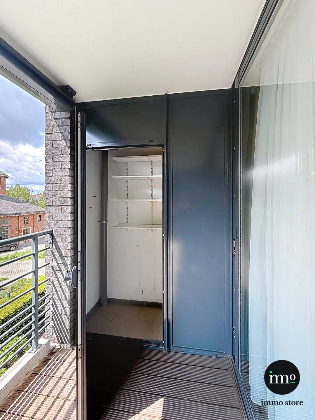 Appartement in Hartje Halle Met 2 slaapkamers en 2 terrassen! foto 12